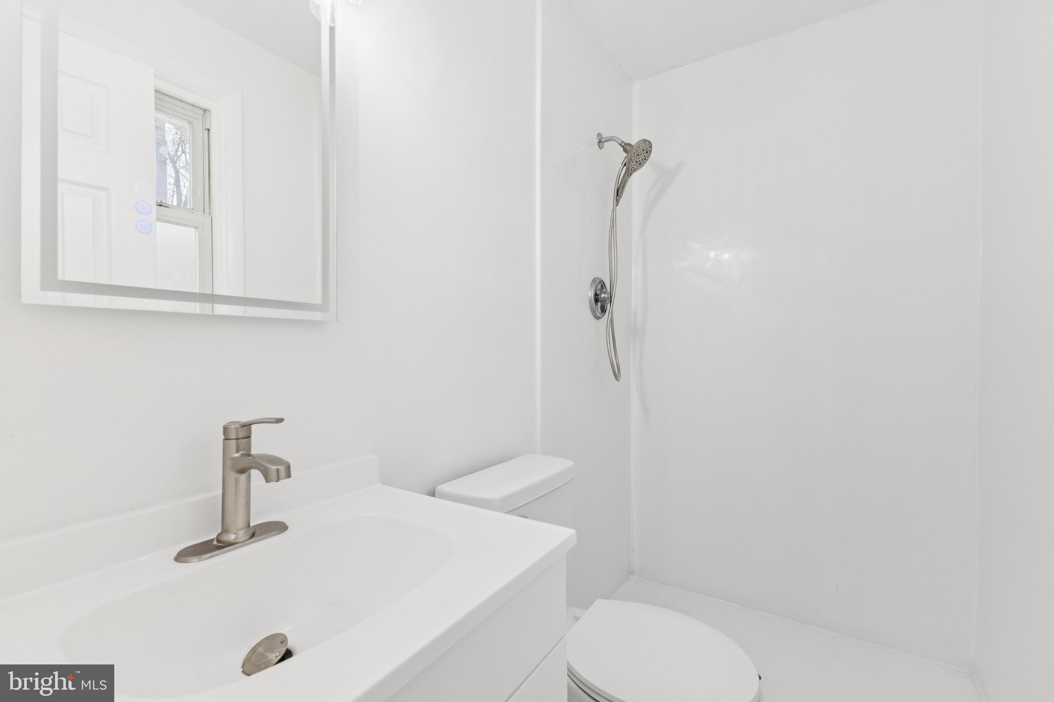 WOODBERRY FOREST - Residential