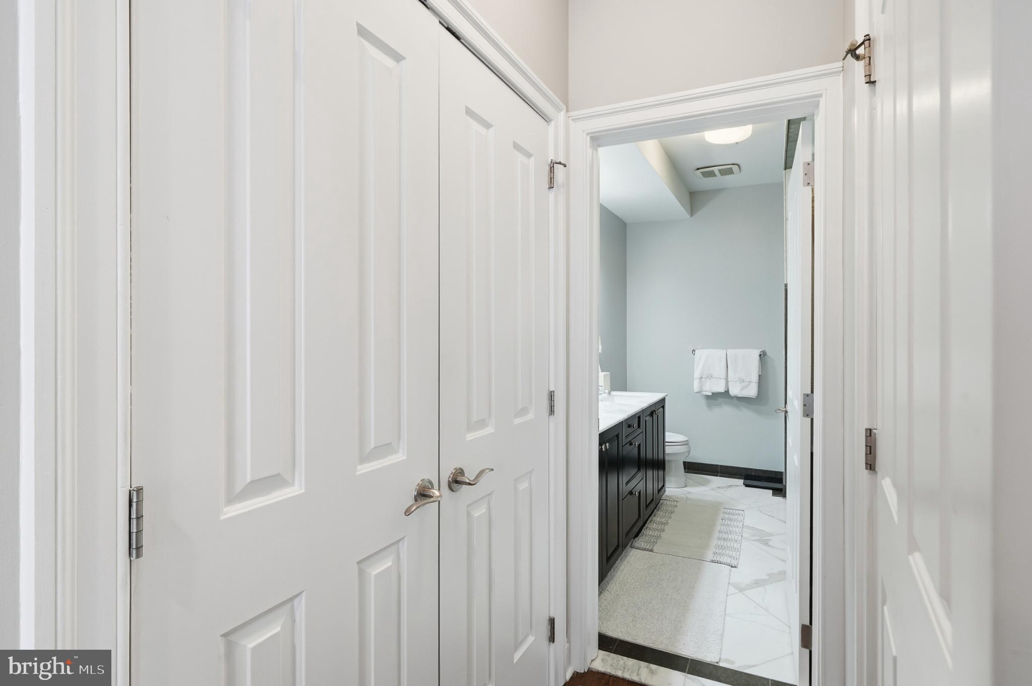 PHILADELPHIA - Residential