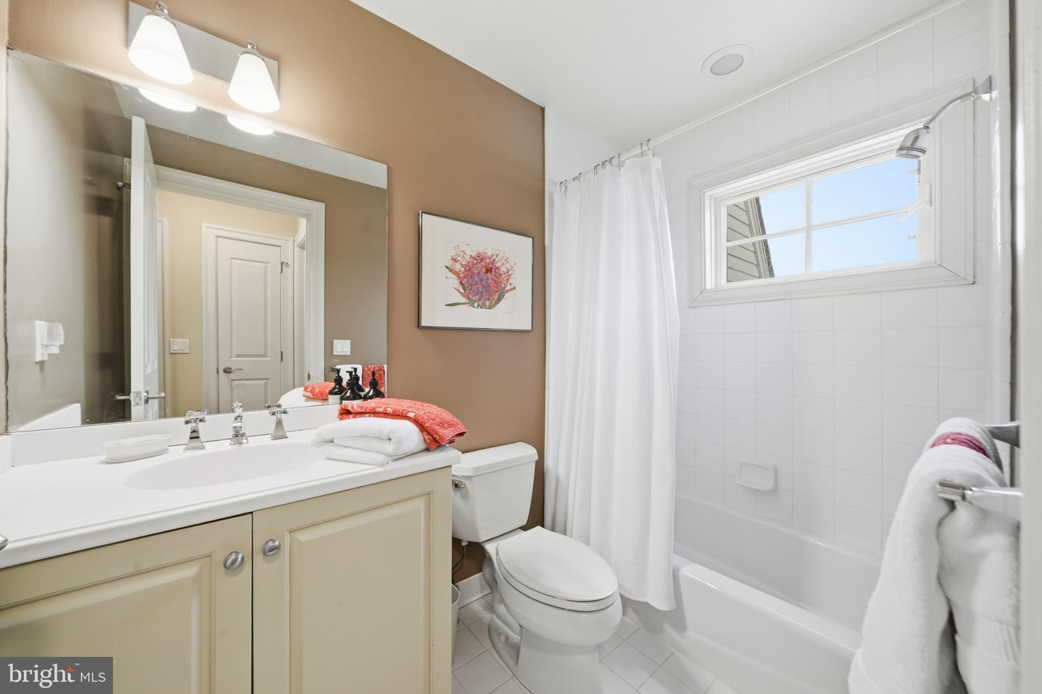 PHILADELPHIA - Residential