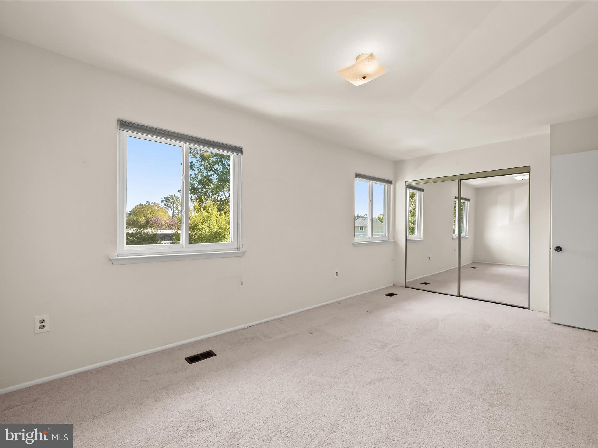 ROSSMOOR MUTUAL #12 - Residential