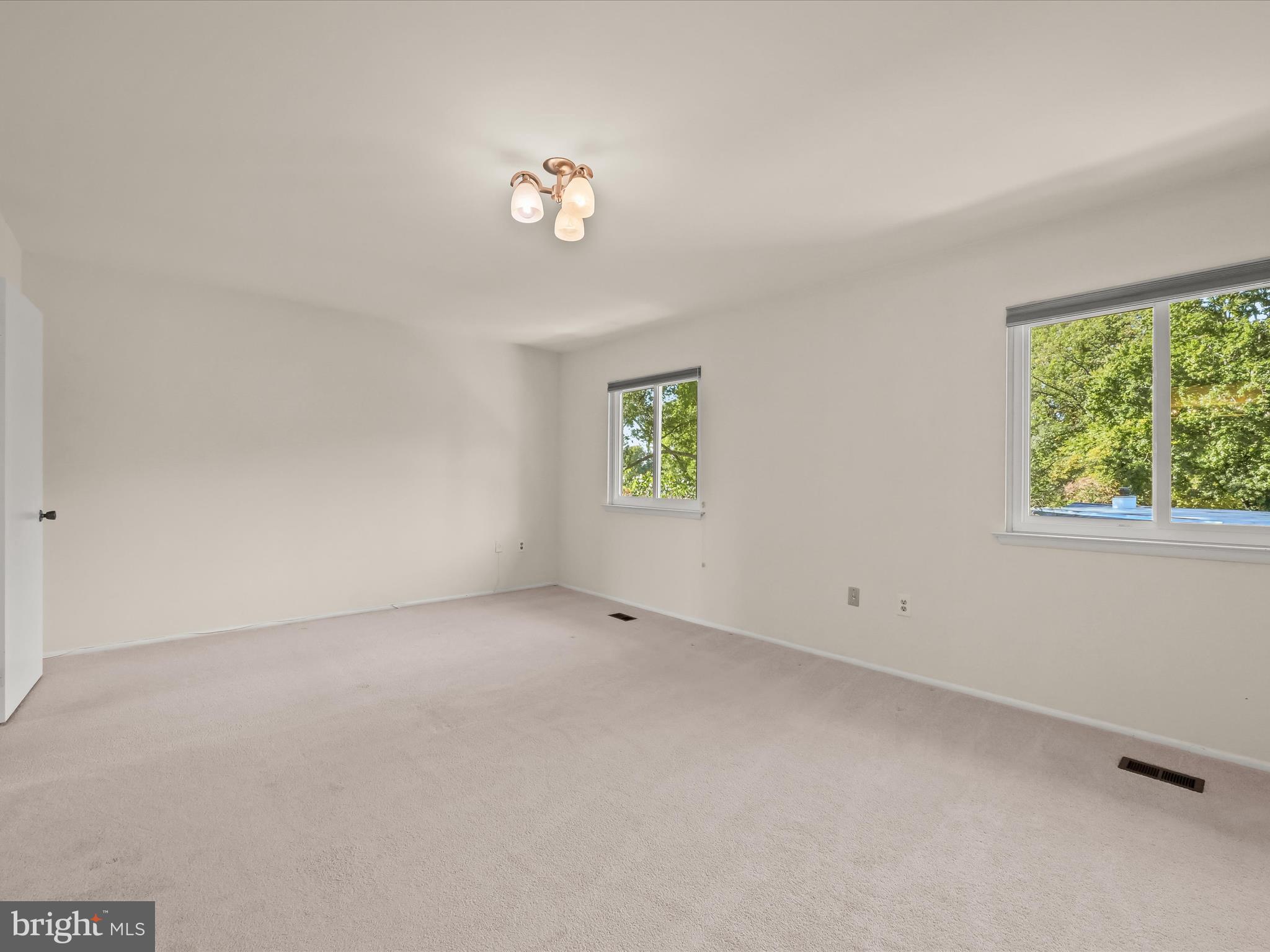 ROSSMOOR MUTUAL #12 - Residential