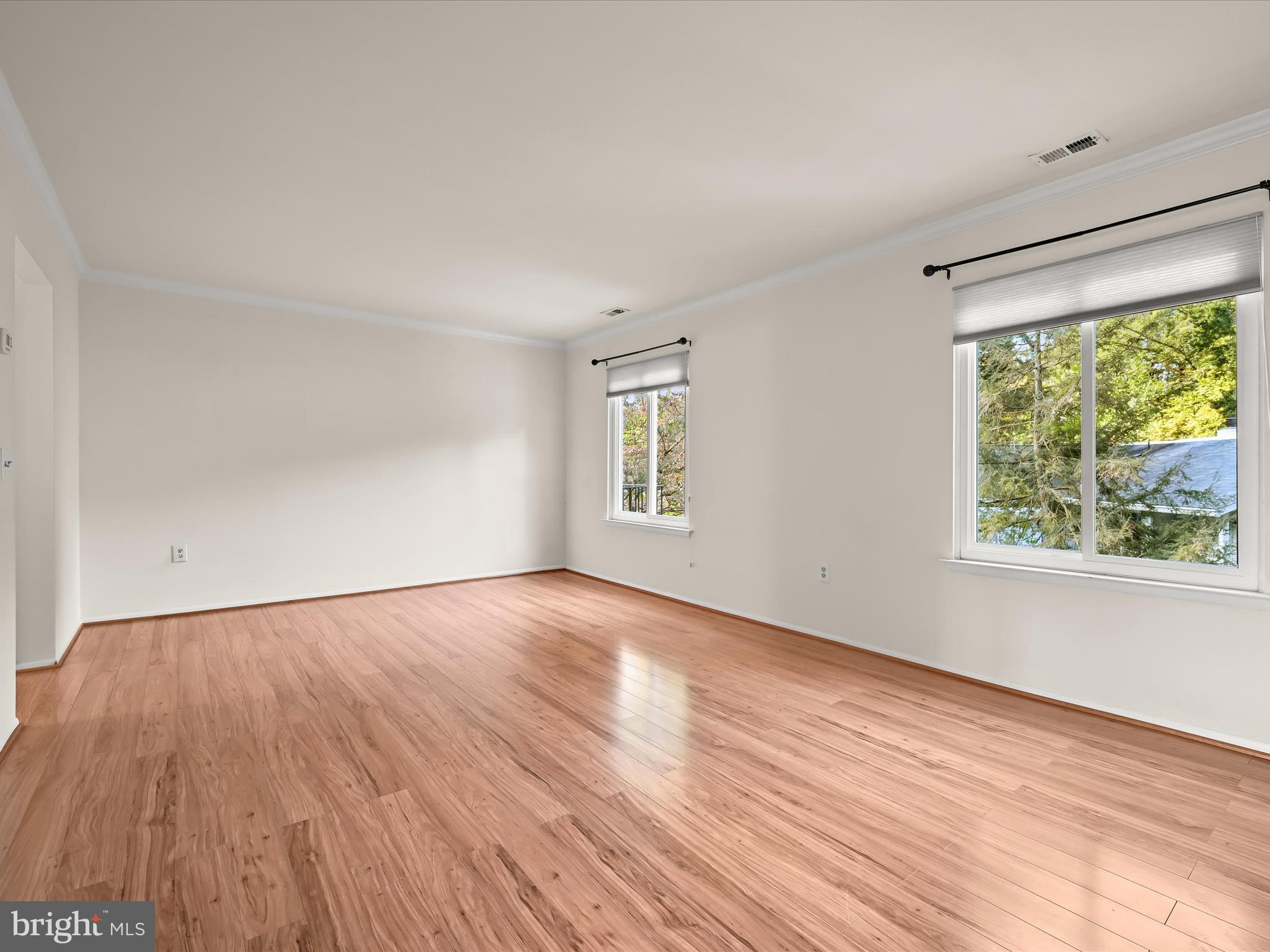 ROSSMOOR MUTUAL #12 - Residential