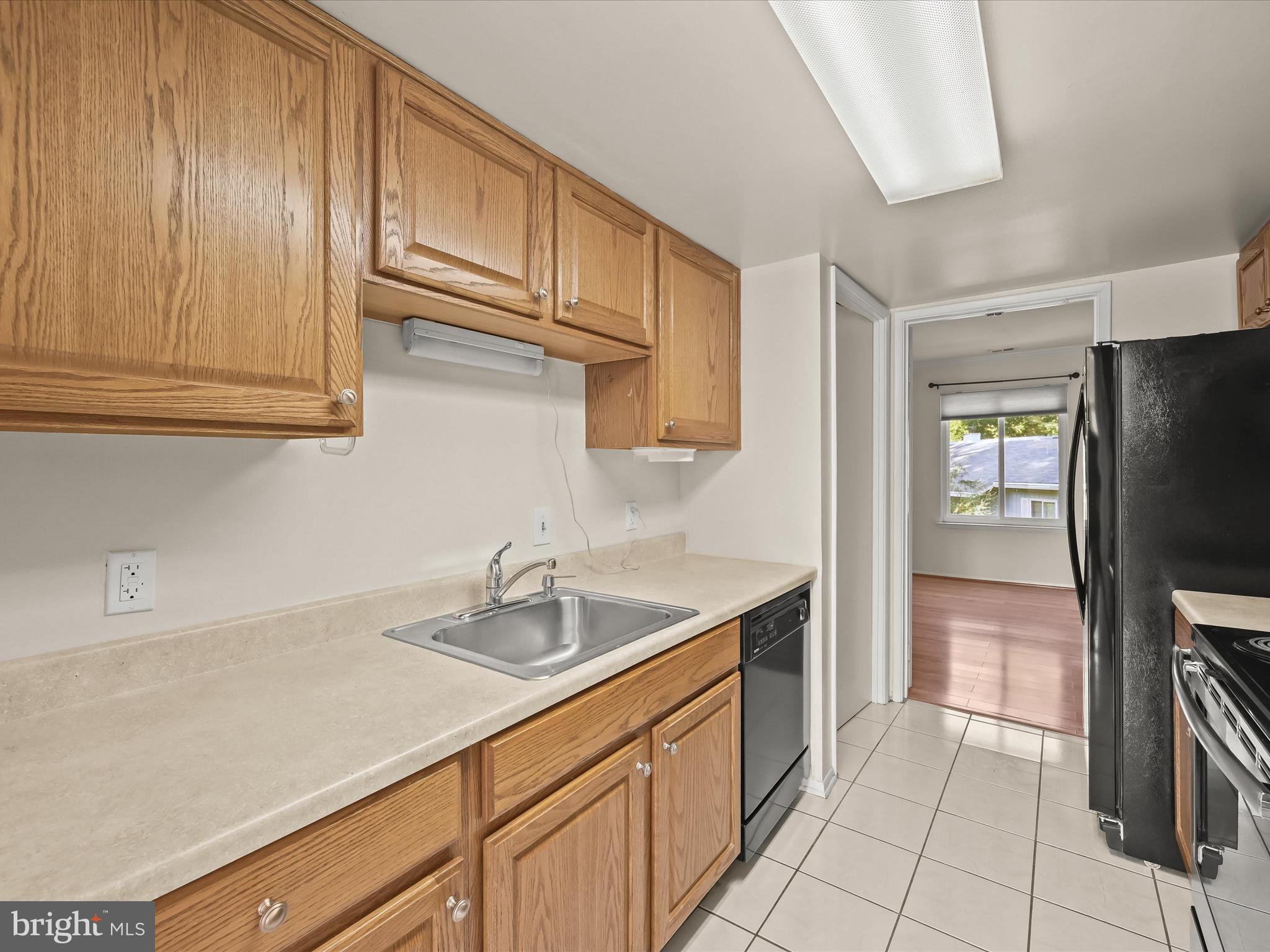 ROSSMOOR MUTUAL #12 - Residential