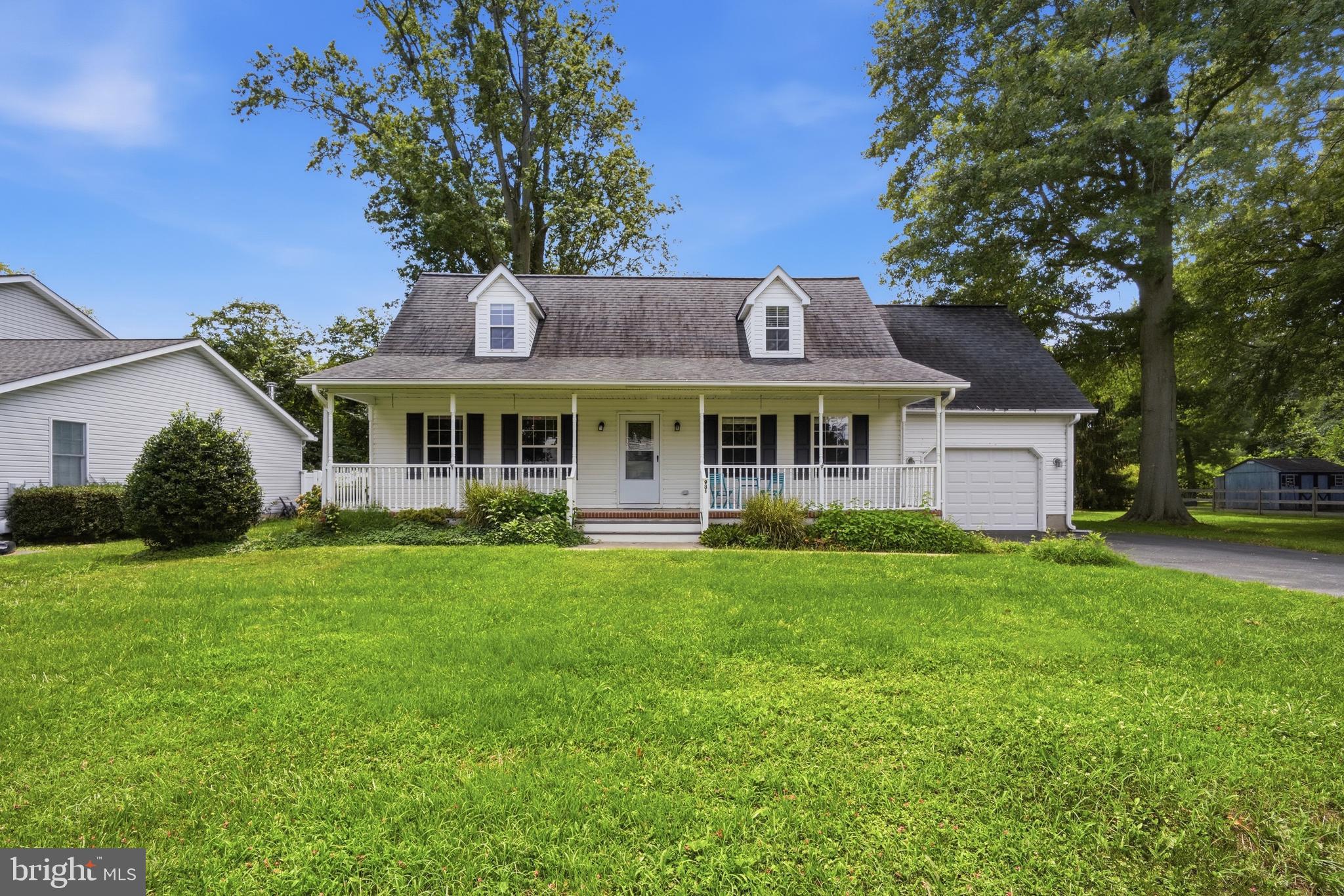 931 PETINOT PLACE