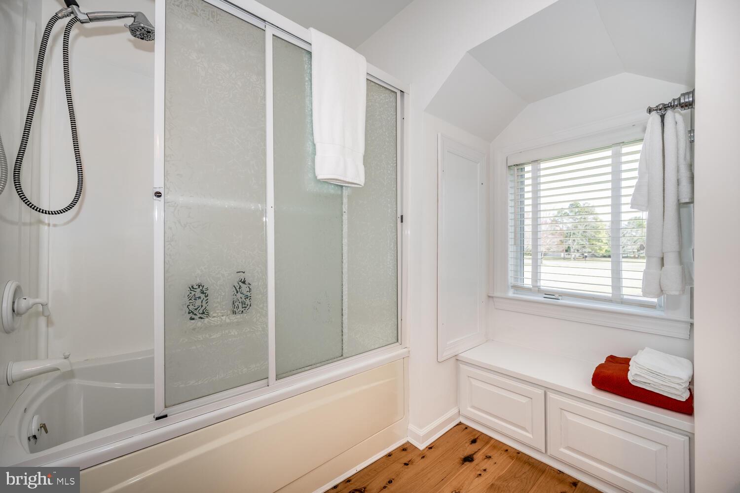 COOKE'S HOPE - Residential