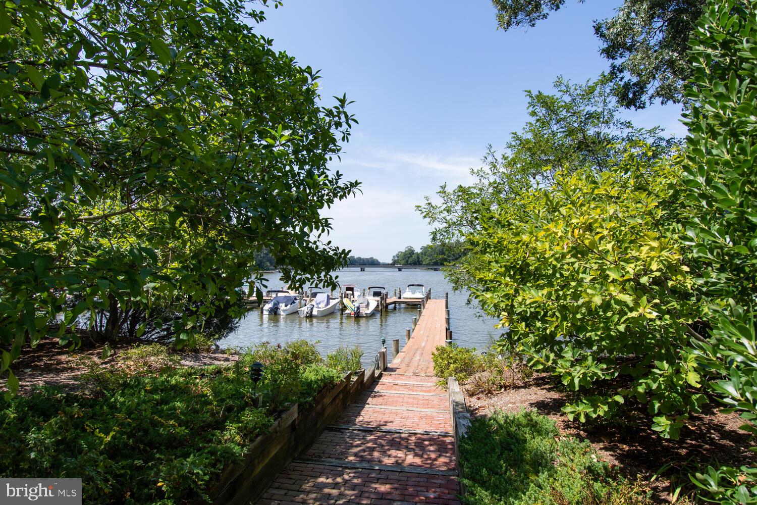 COOKE'S HOPE - Residential