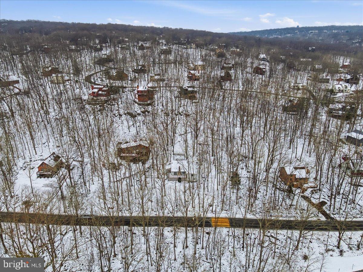 SAW CREEK EST - Residential