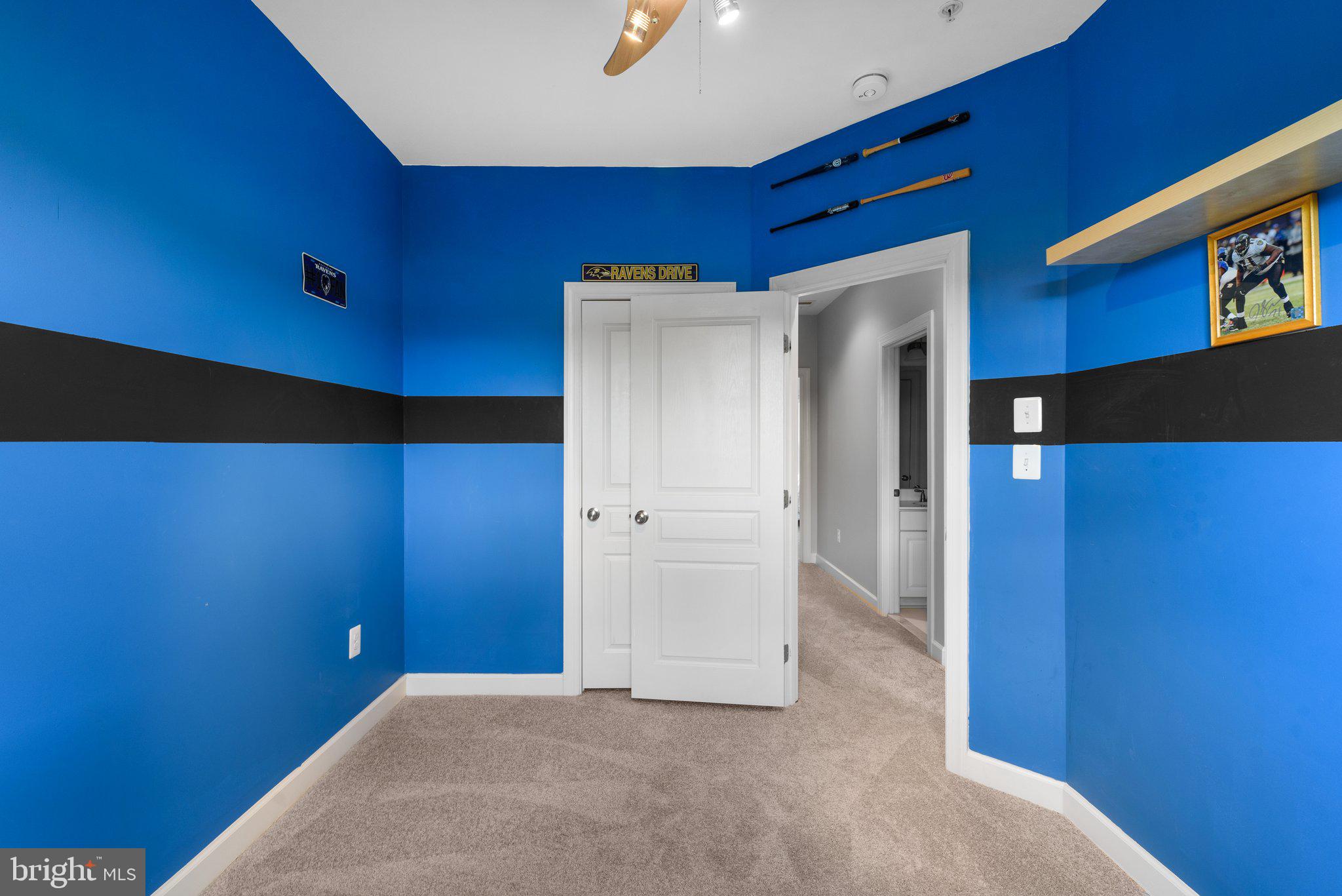 ELLICOTT SQUARE - Residential