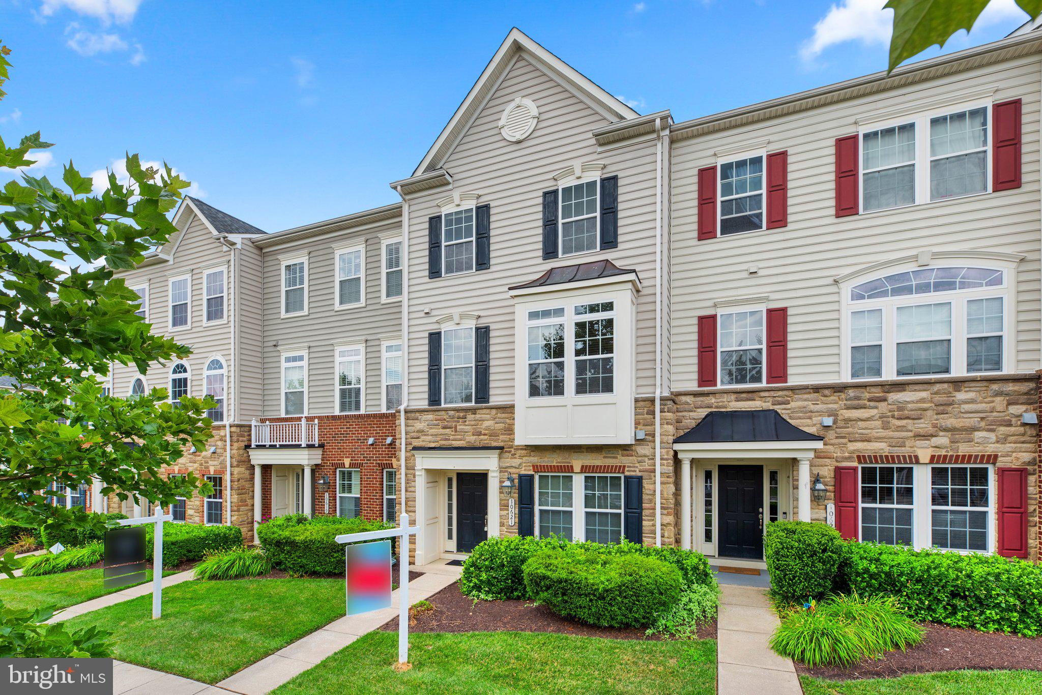 ELLICOTT SQUARE - Residential