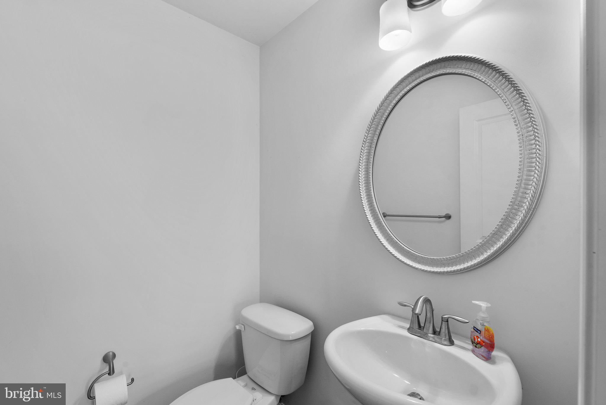 ELLICOTT SQUARE - Residential