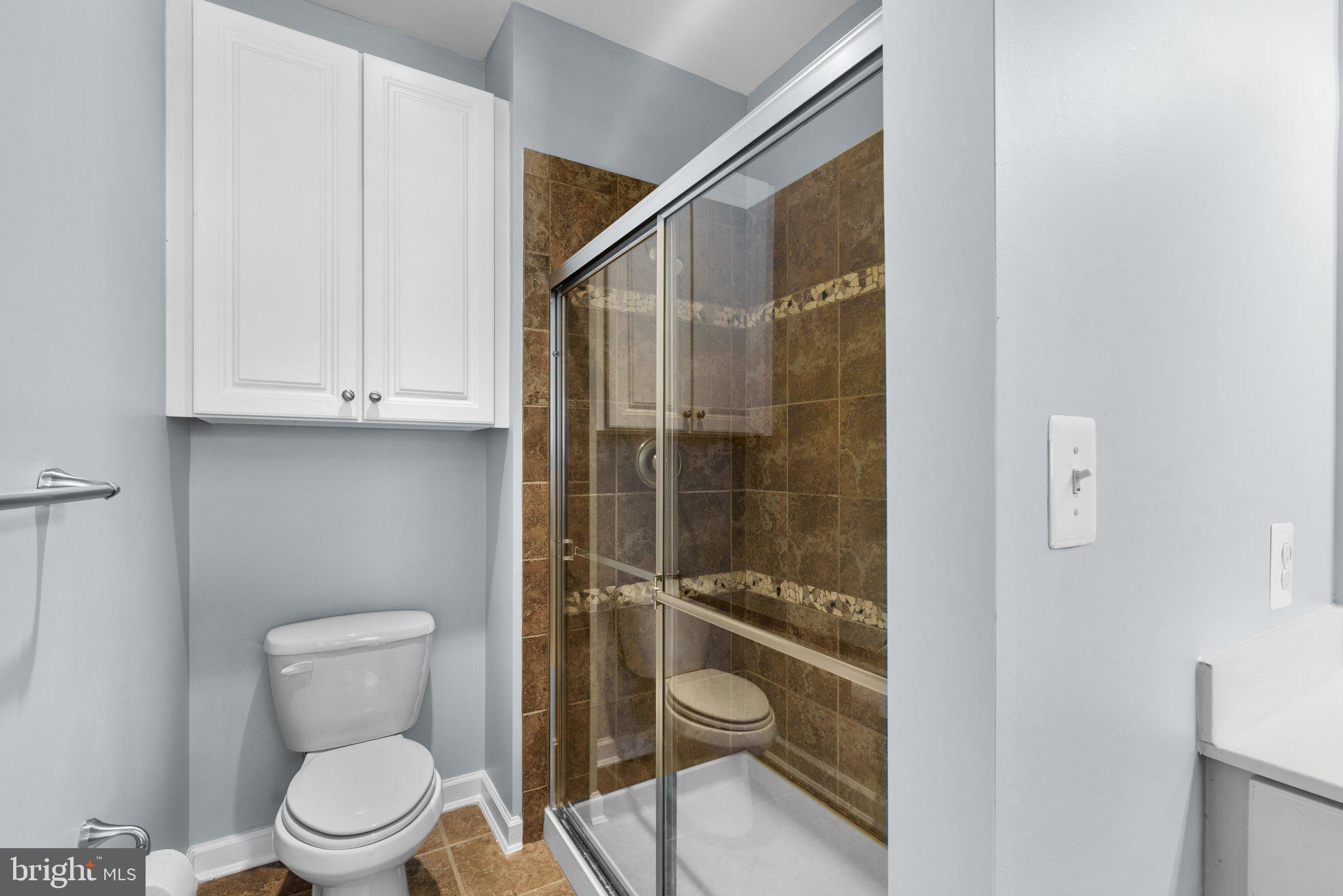 ELLICOTT SQUARE - Residential