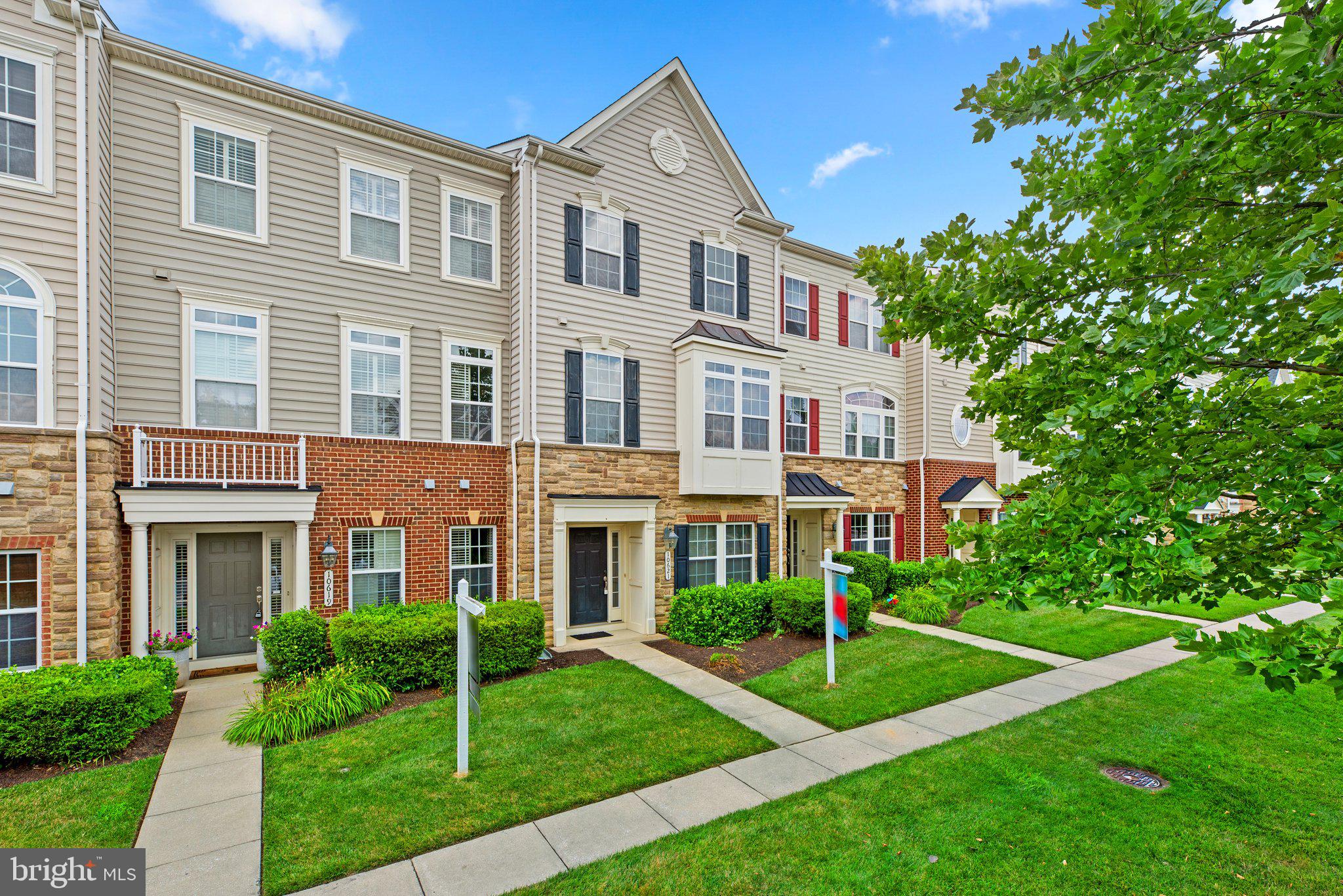 ELLICOTT SQUARE - Residential