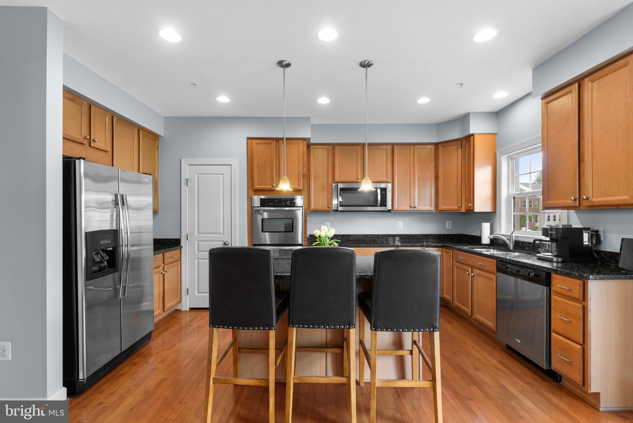 ELLICOTT SQUARE - Residential