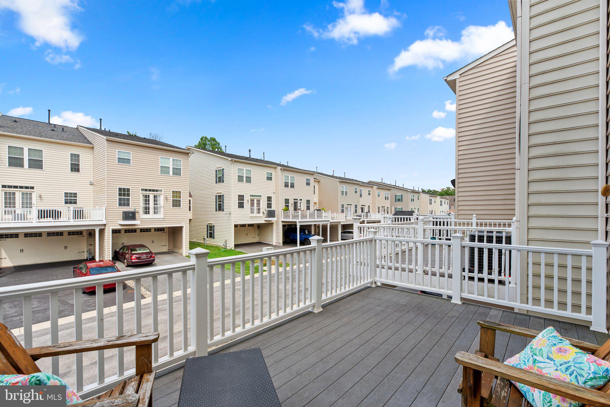 ELLICOTT SQUARE - Residential