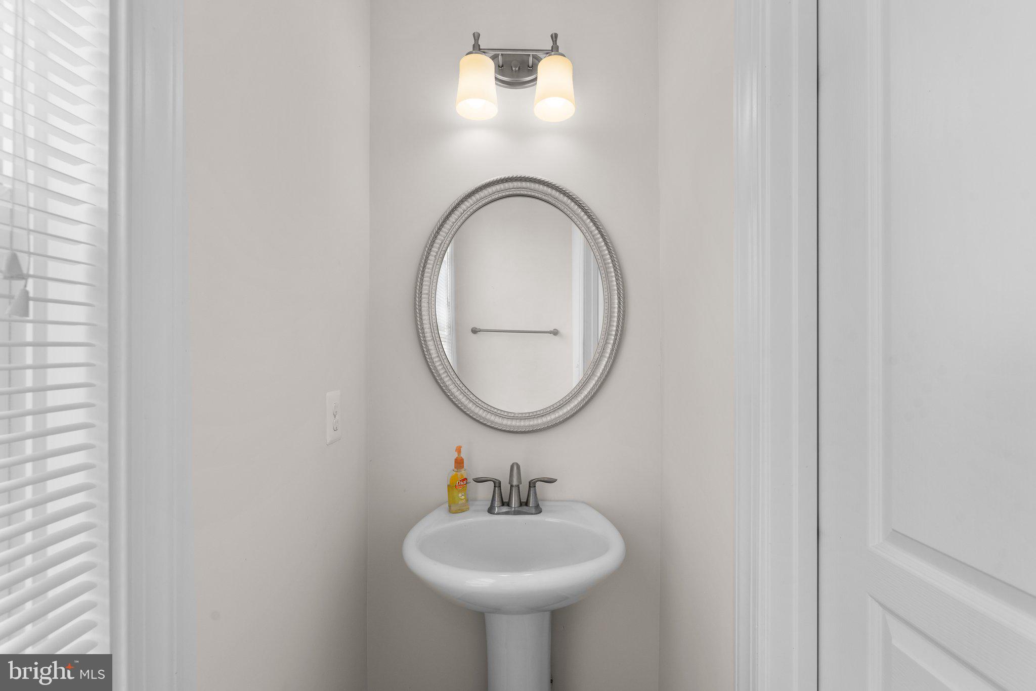 ELLICOTT SQUARE - Residential