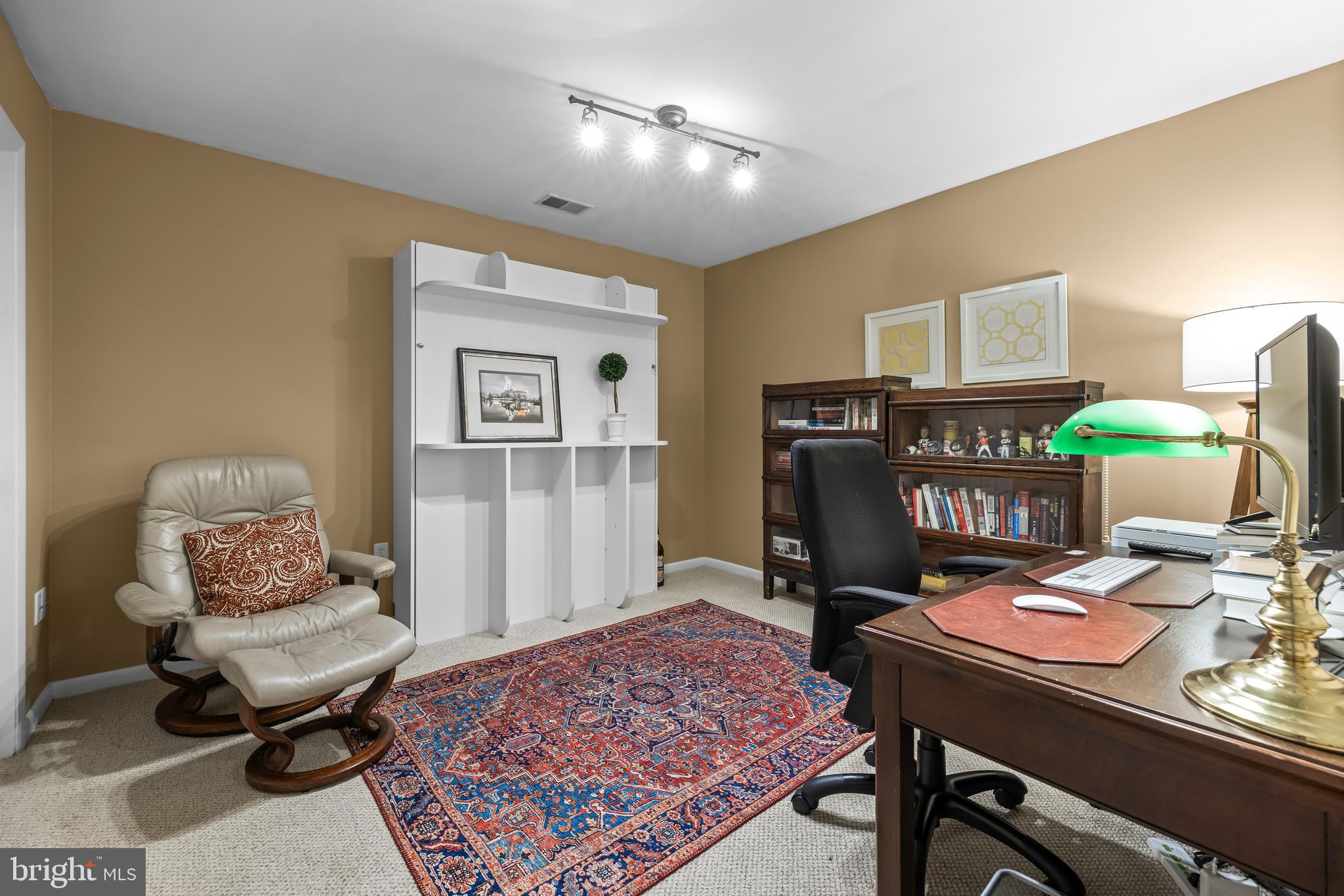 SUMMIT RIDGE - Residential