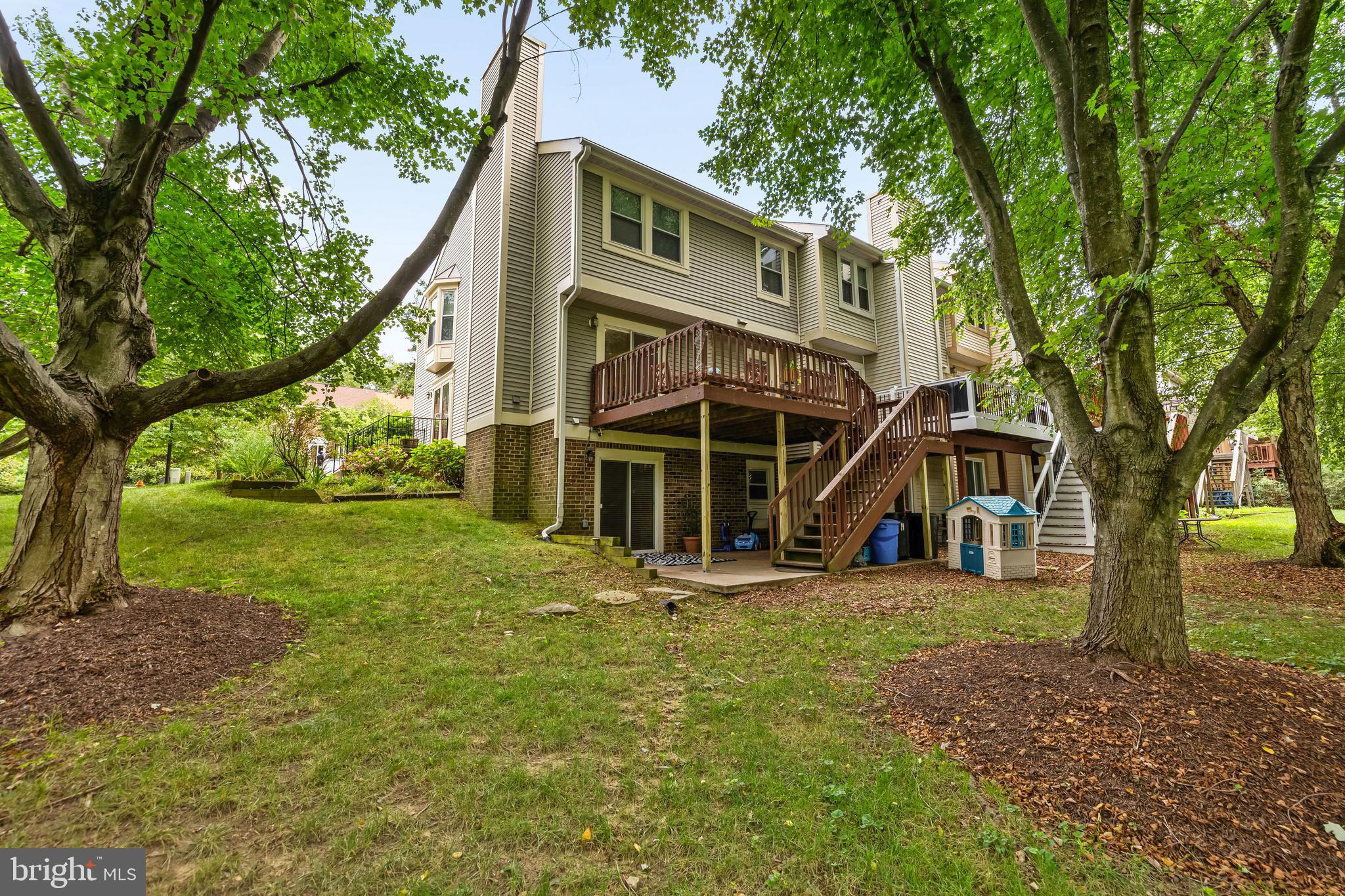 SUMMIT RIDGE - Residential