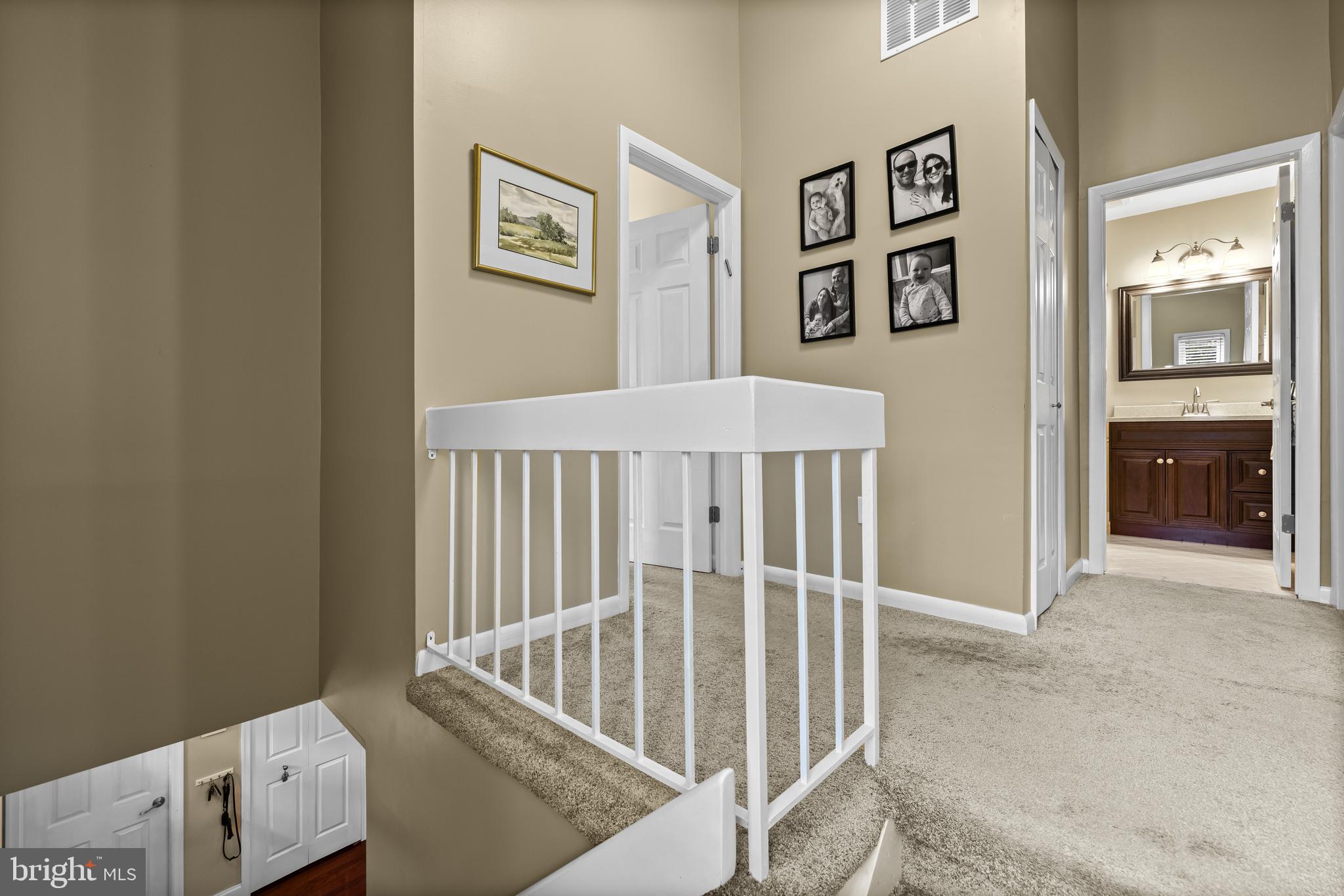 SUMMIT RIDGE - Residential