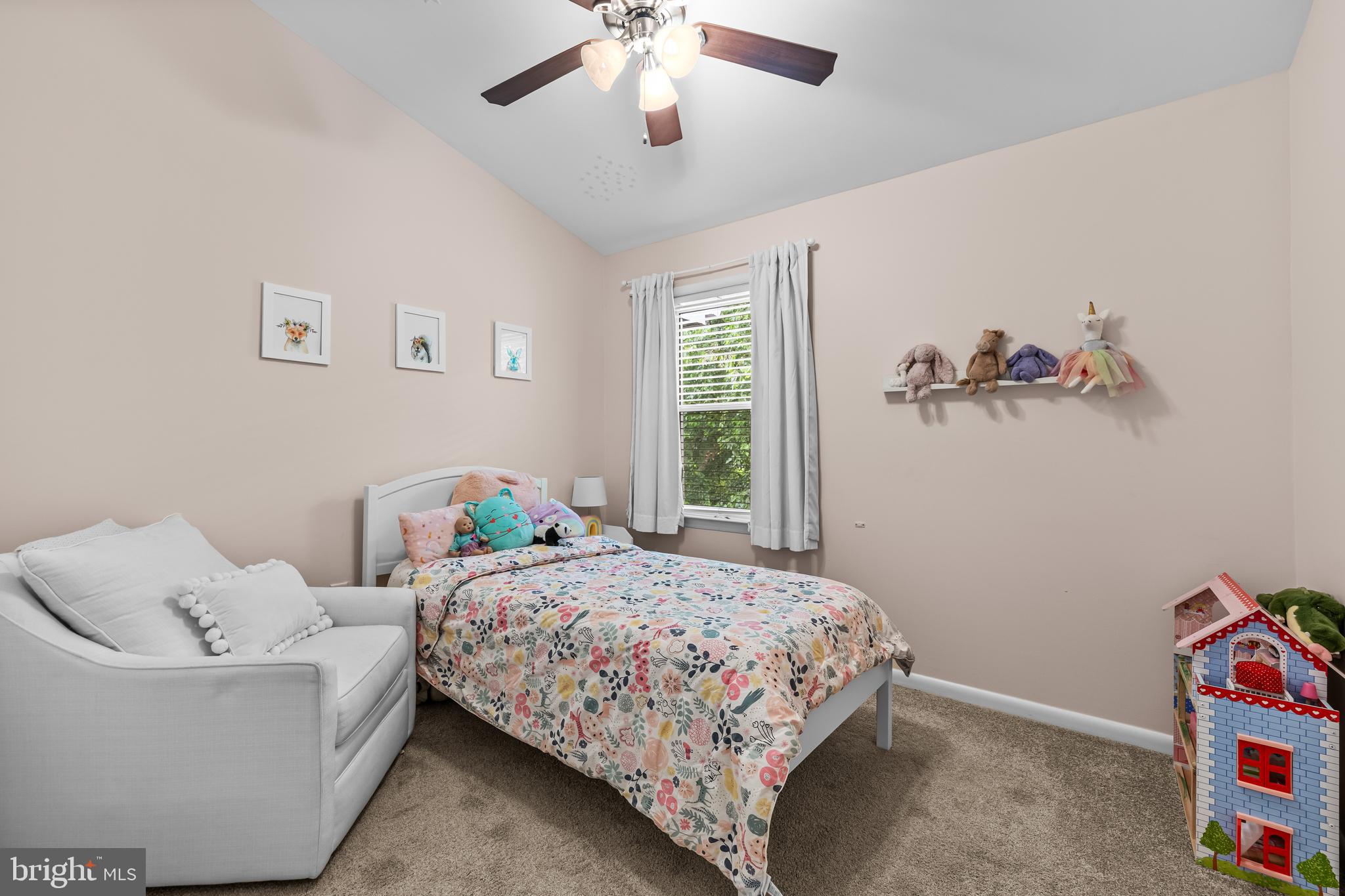 SUMMIT RIDGE - Residential