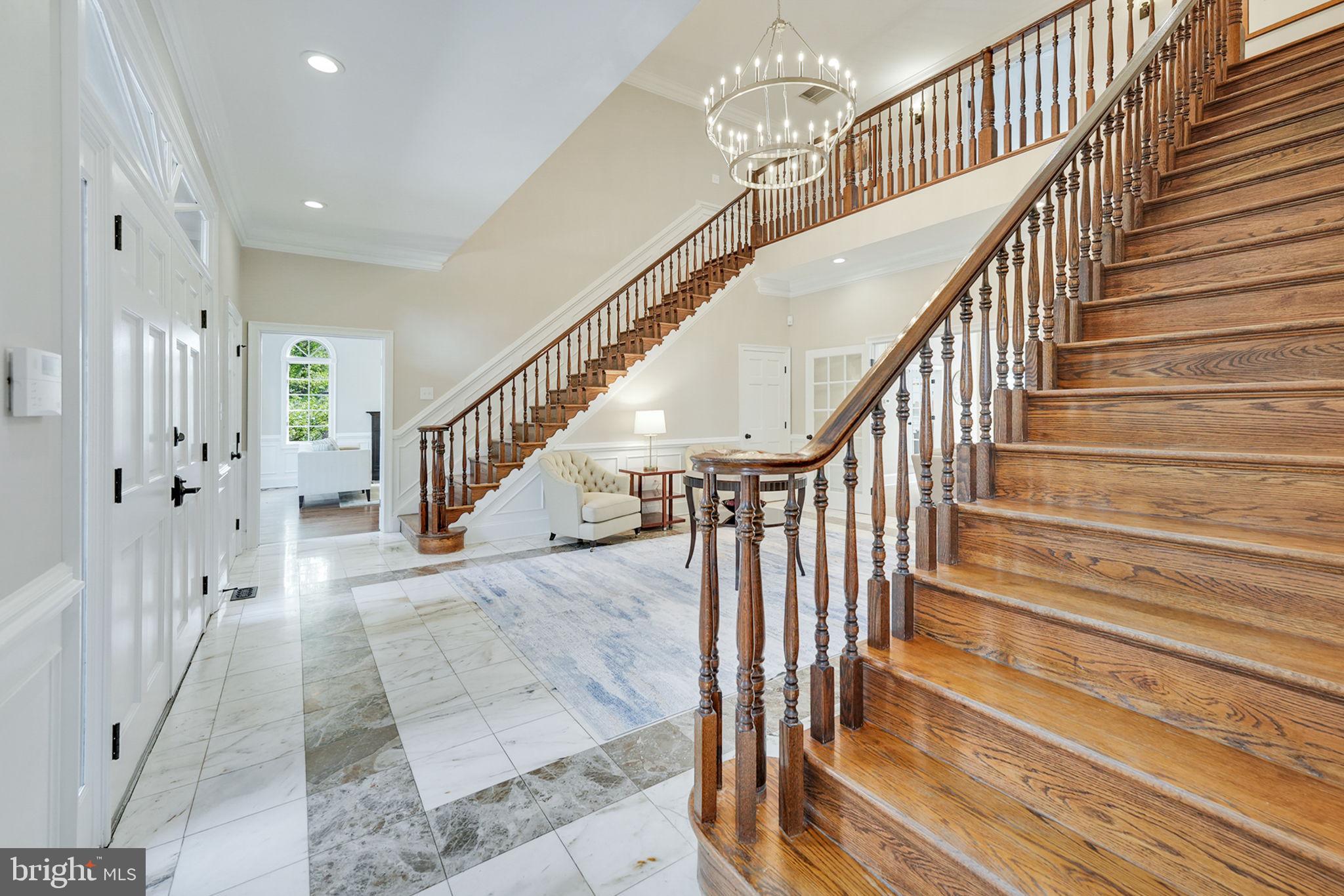 933 BELLVIEW ROAD