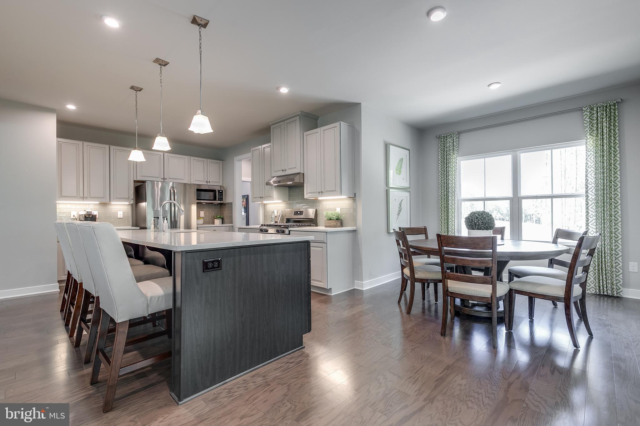 WOODFIELD - Residential