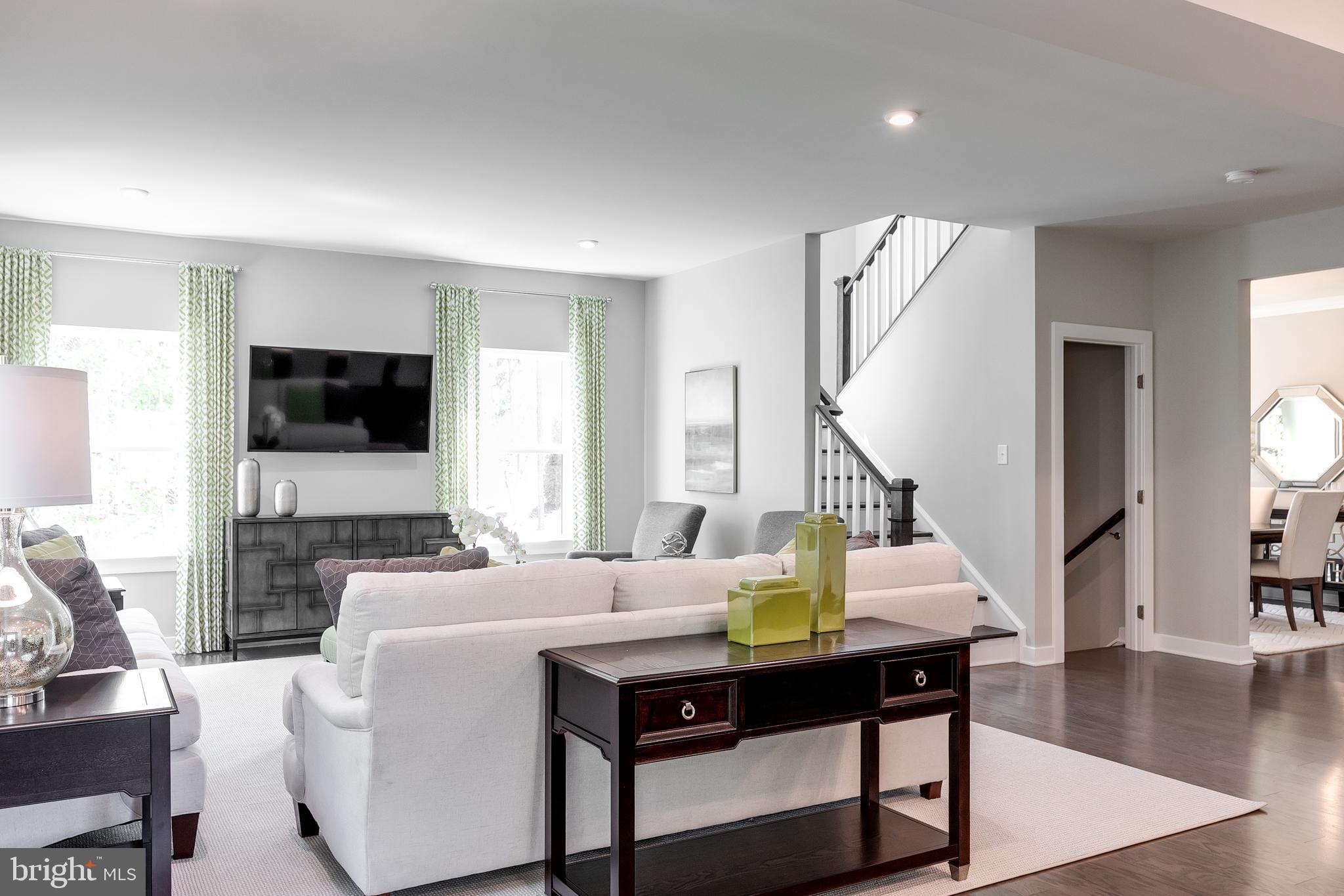 WOODFIELD - Residential