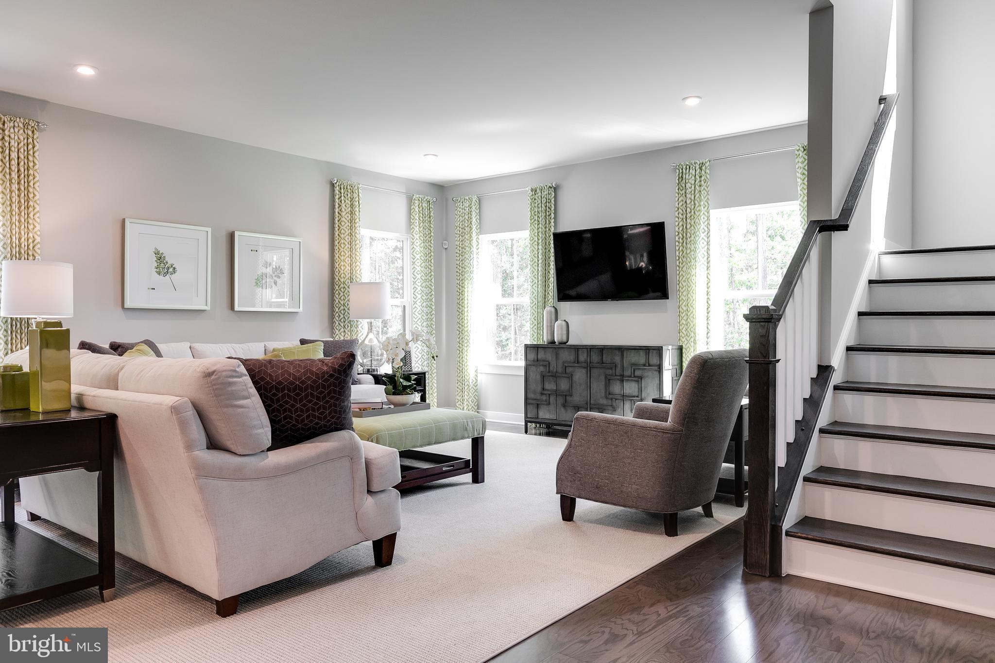 WOODFIELD - Residential