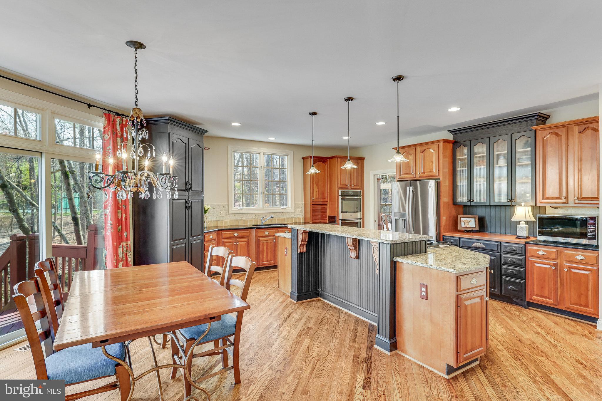 CARIS GLENNE - Residential