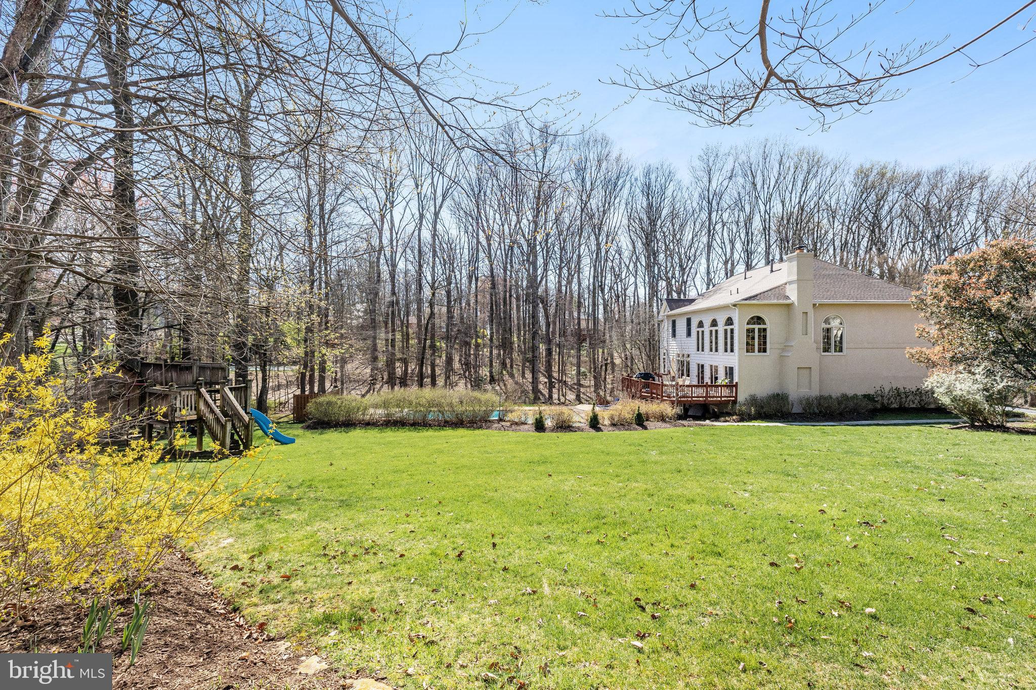 CARIS GLENNE - Residential