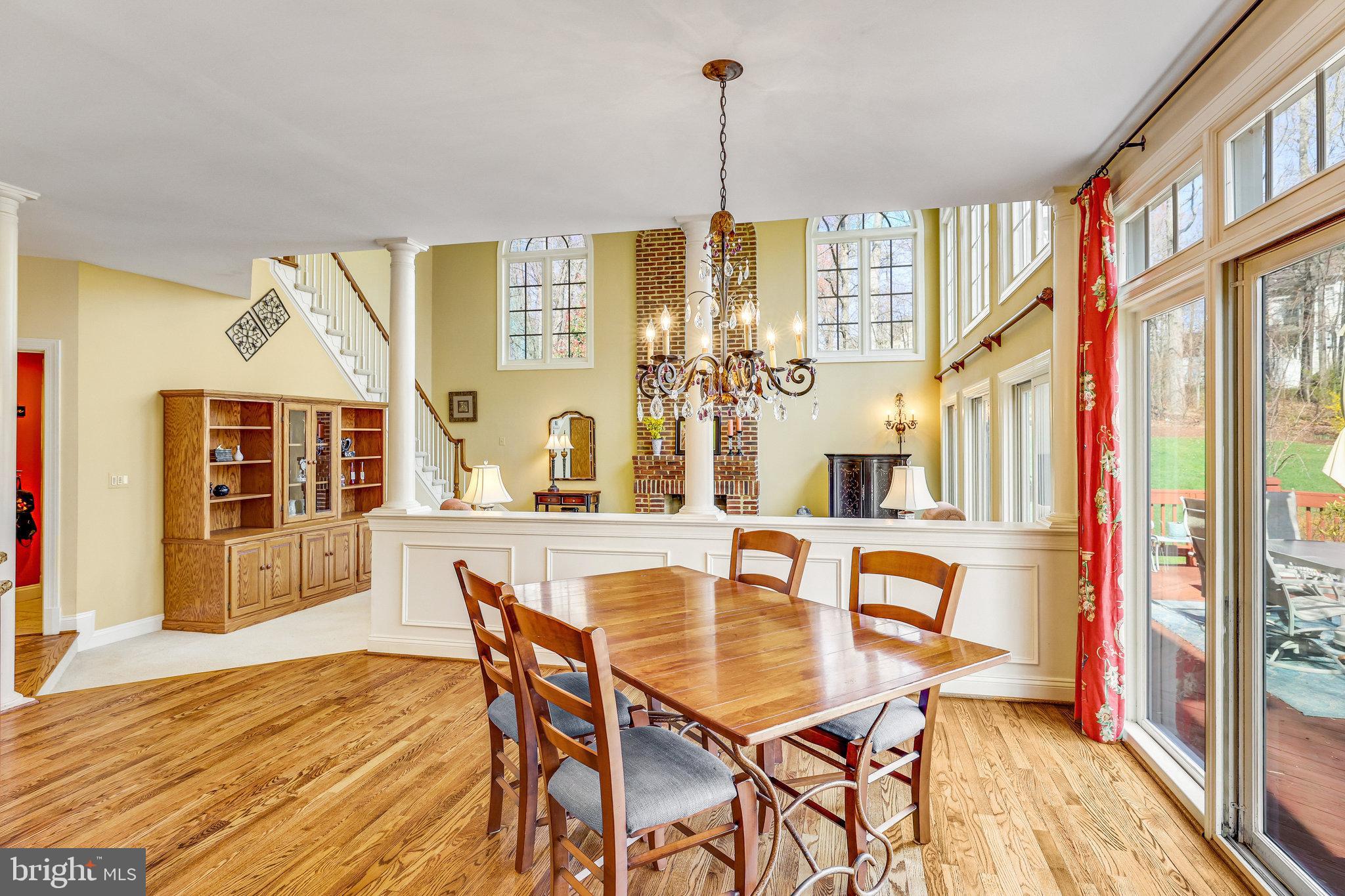 CARIS GLENNE - Residential