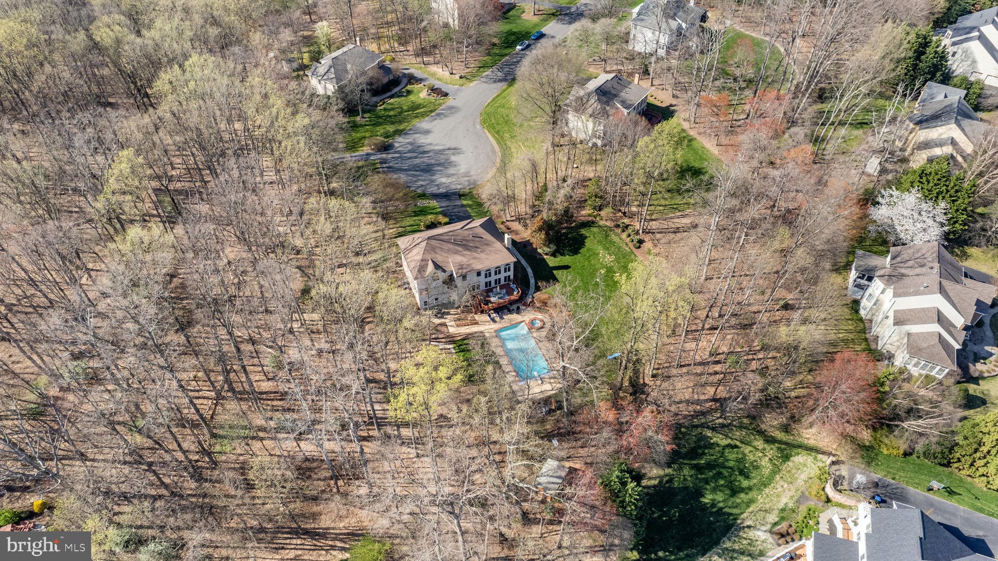 CARIS GLENNE - Residential