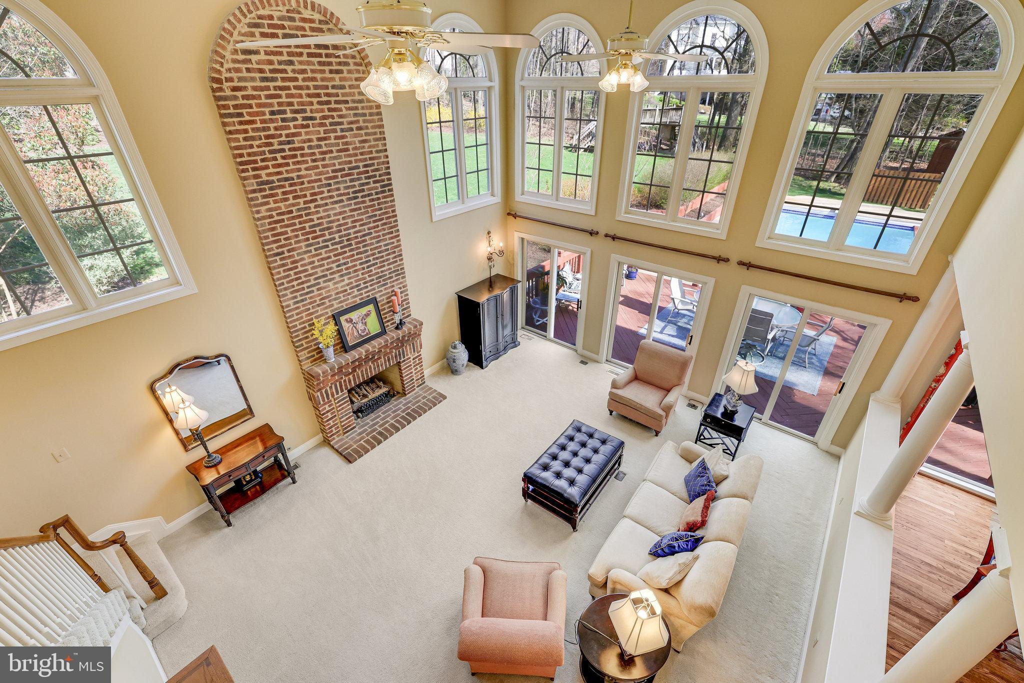 CARIS GLENNE - Residential