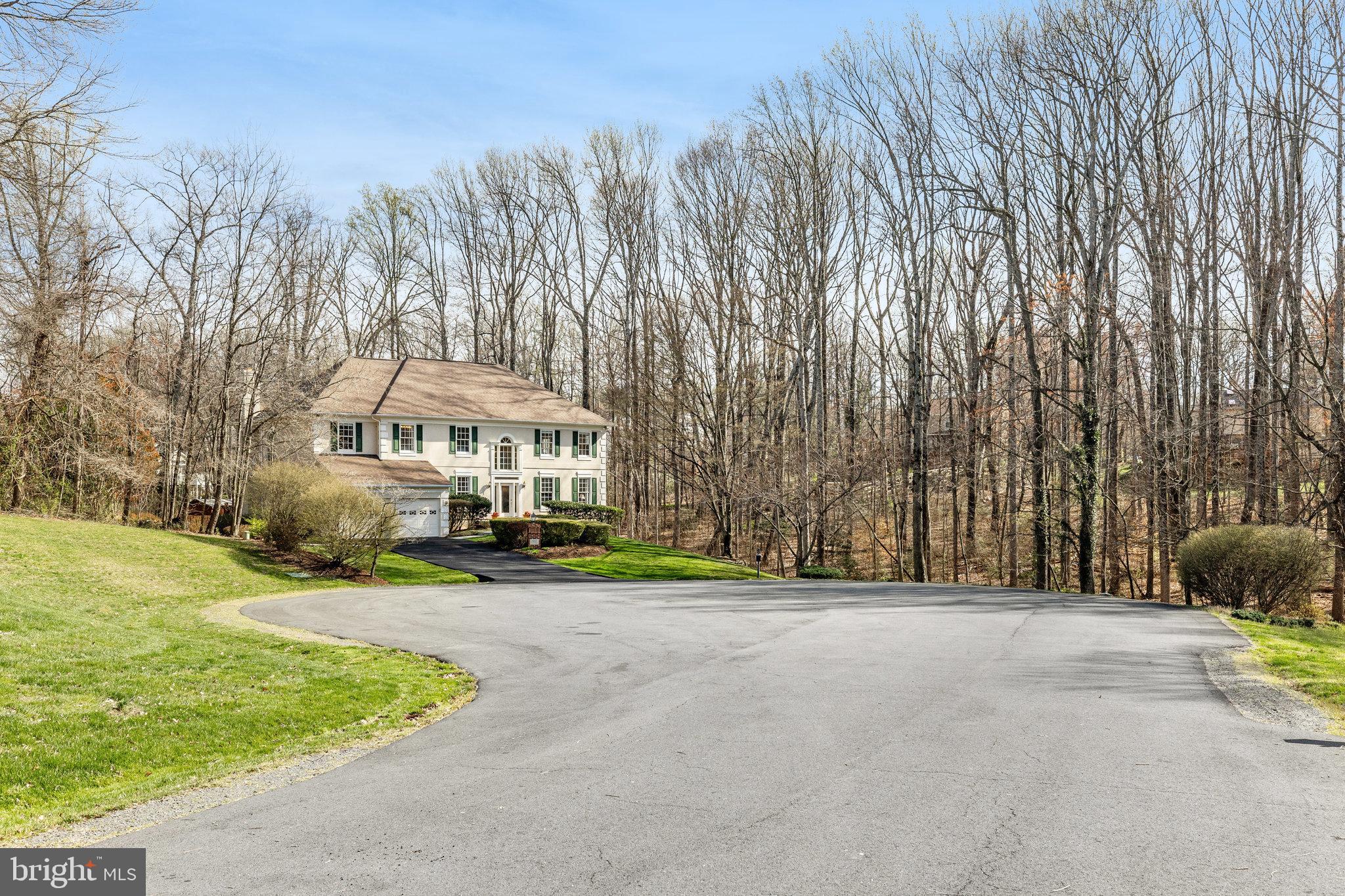 CARIS GLENNE - Residential