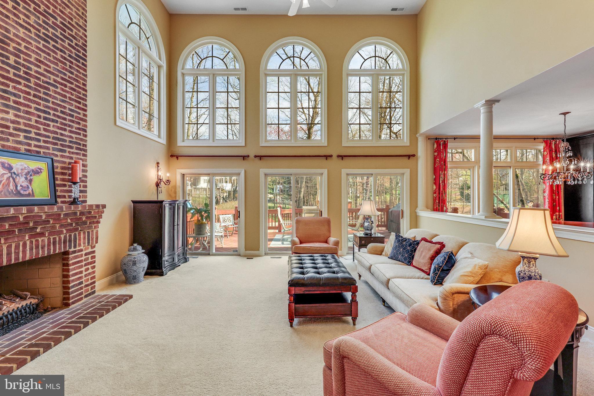 CARIS GLENNE - Residential