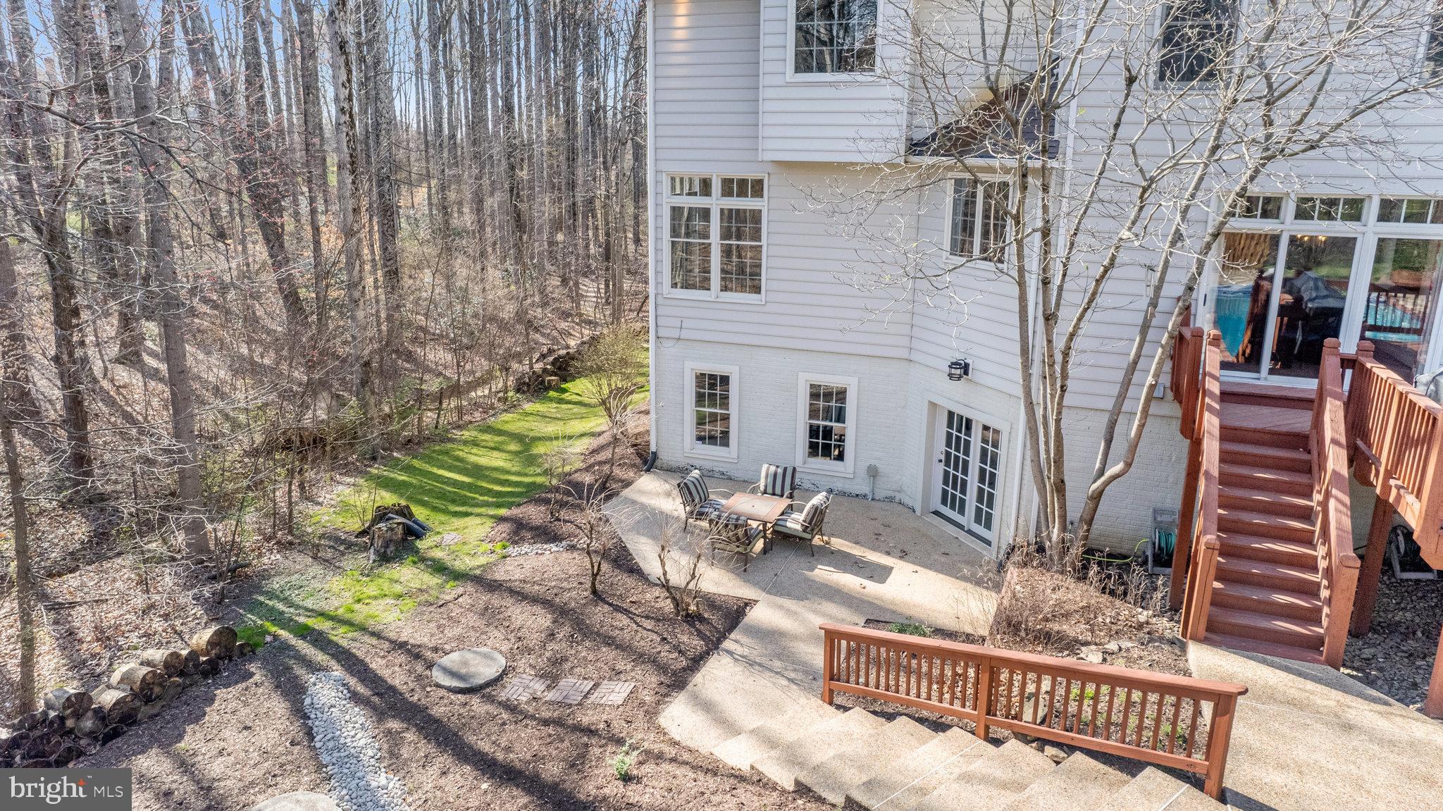 CARIS GLENNE - Residential