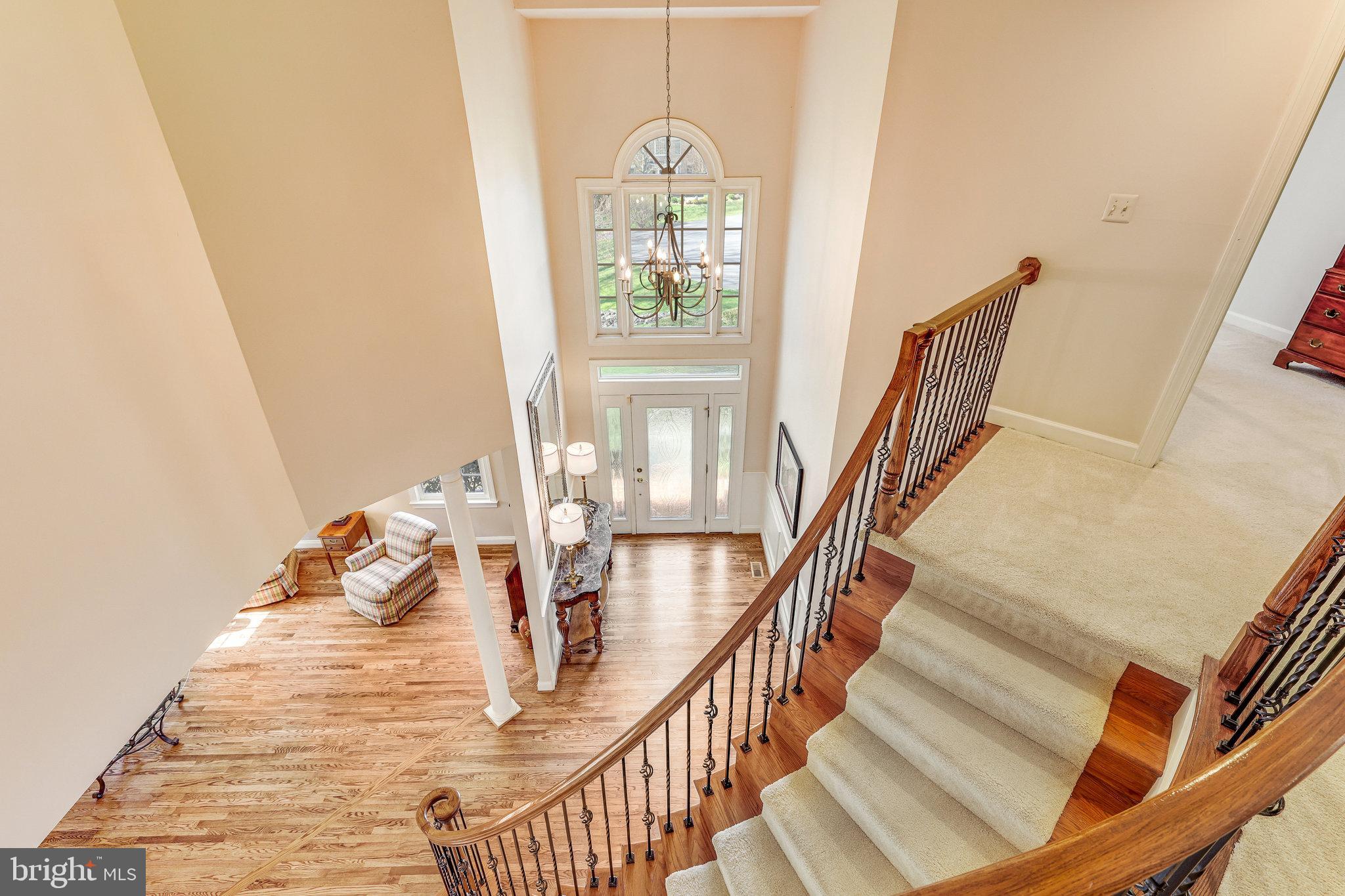 CARIS GLENNE - Residential