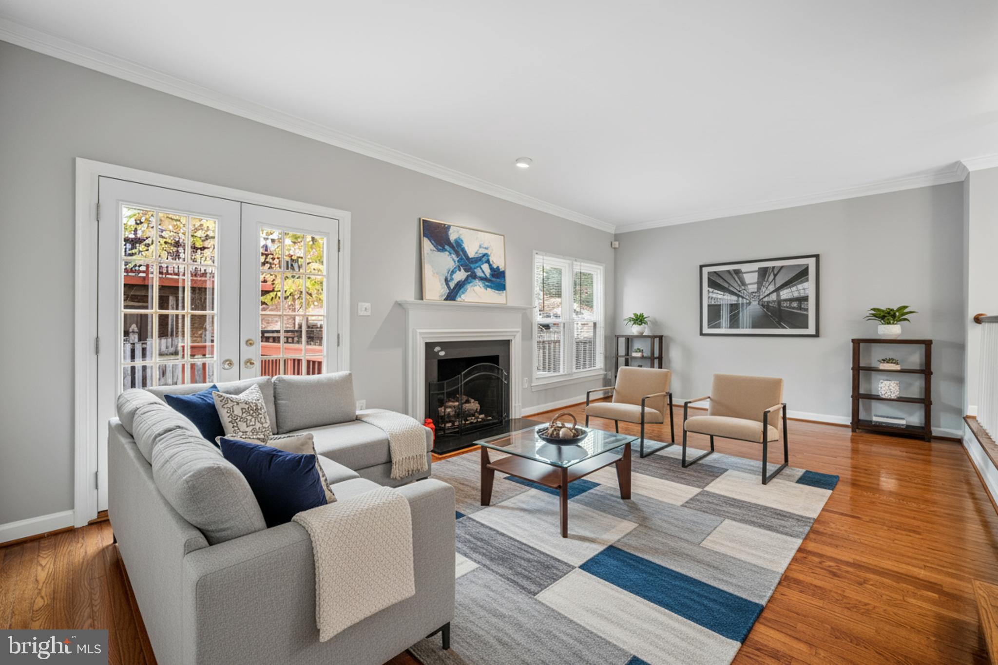 INVERNESS WOODS - Residential