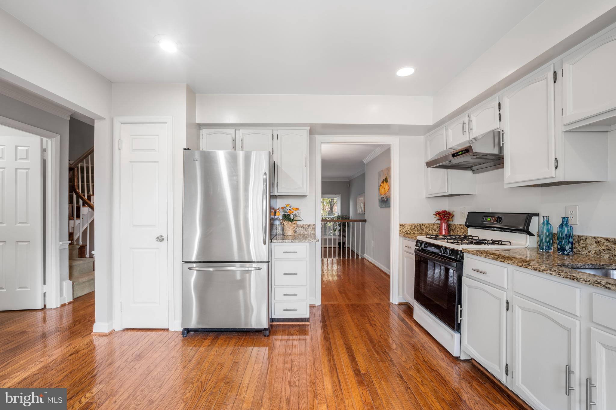 INVERNESS WOODS - Residential