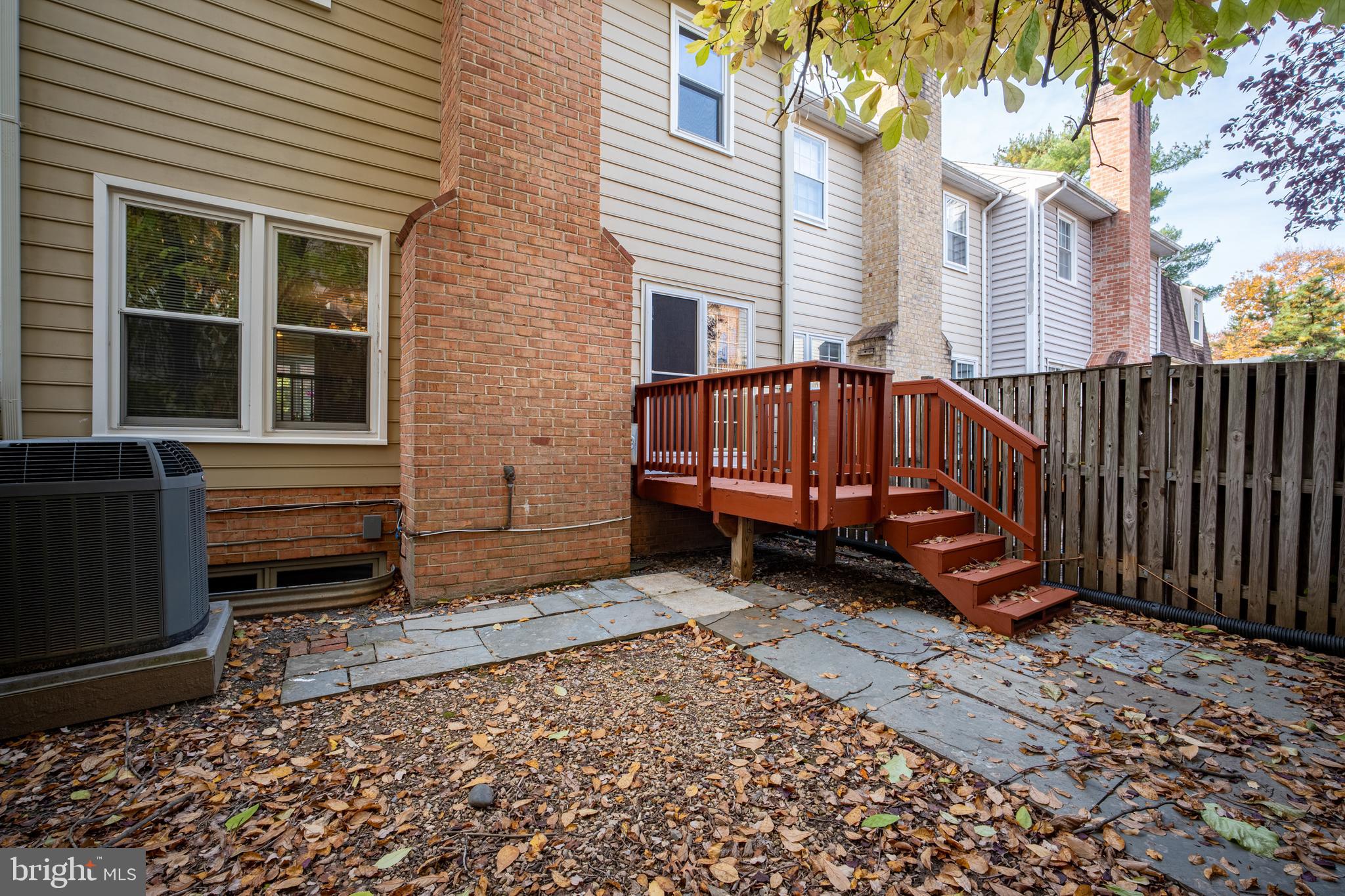 INVERNESS WOODS - Residential