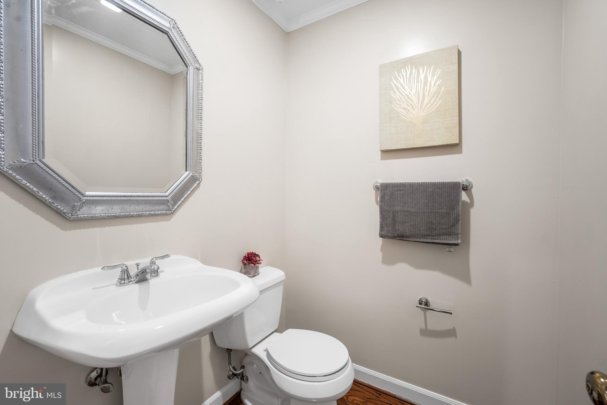 INVERNESS WOODS - Residential