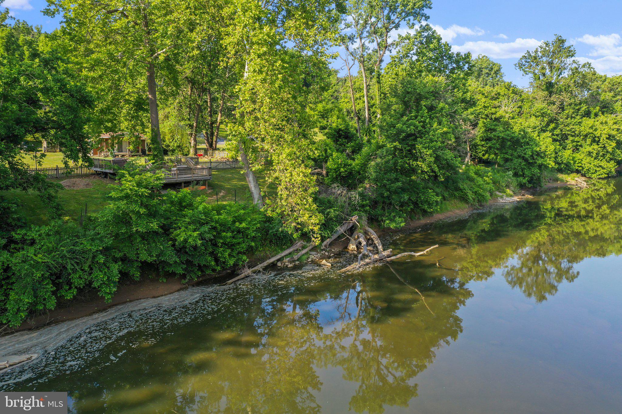 SHEN SHORES - Residential