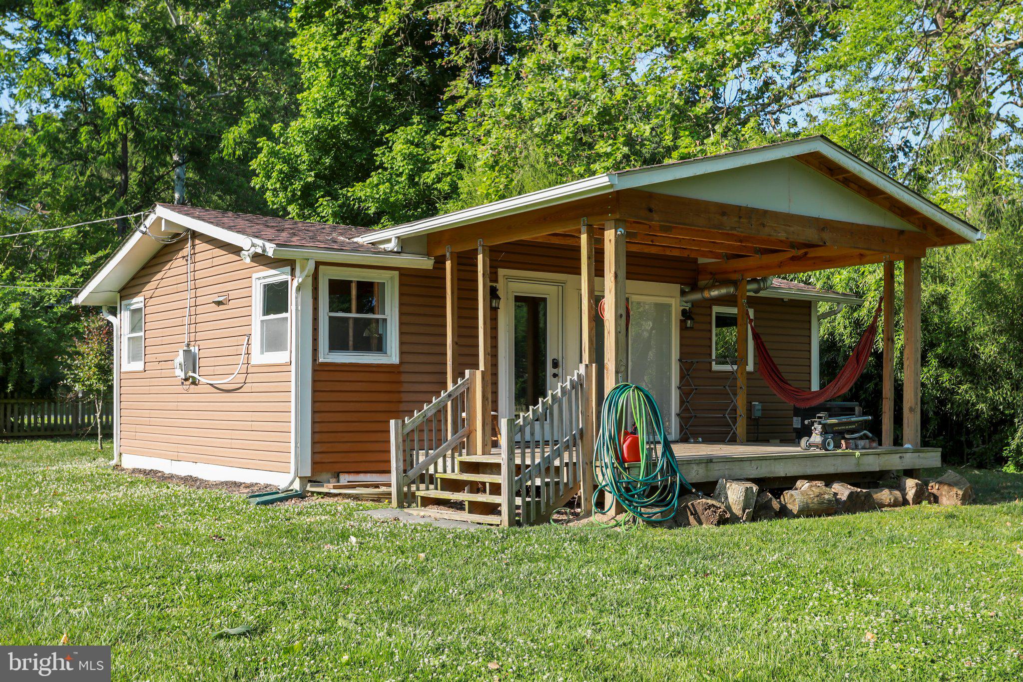 SHEN SHORES - Residential