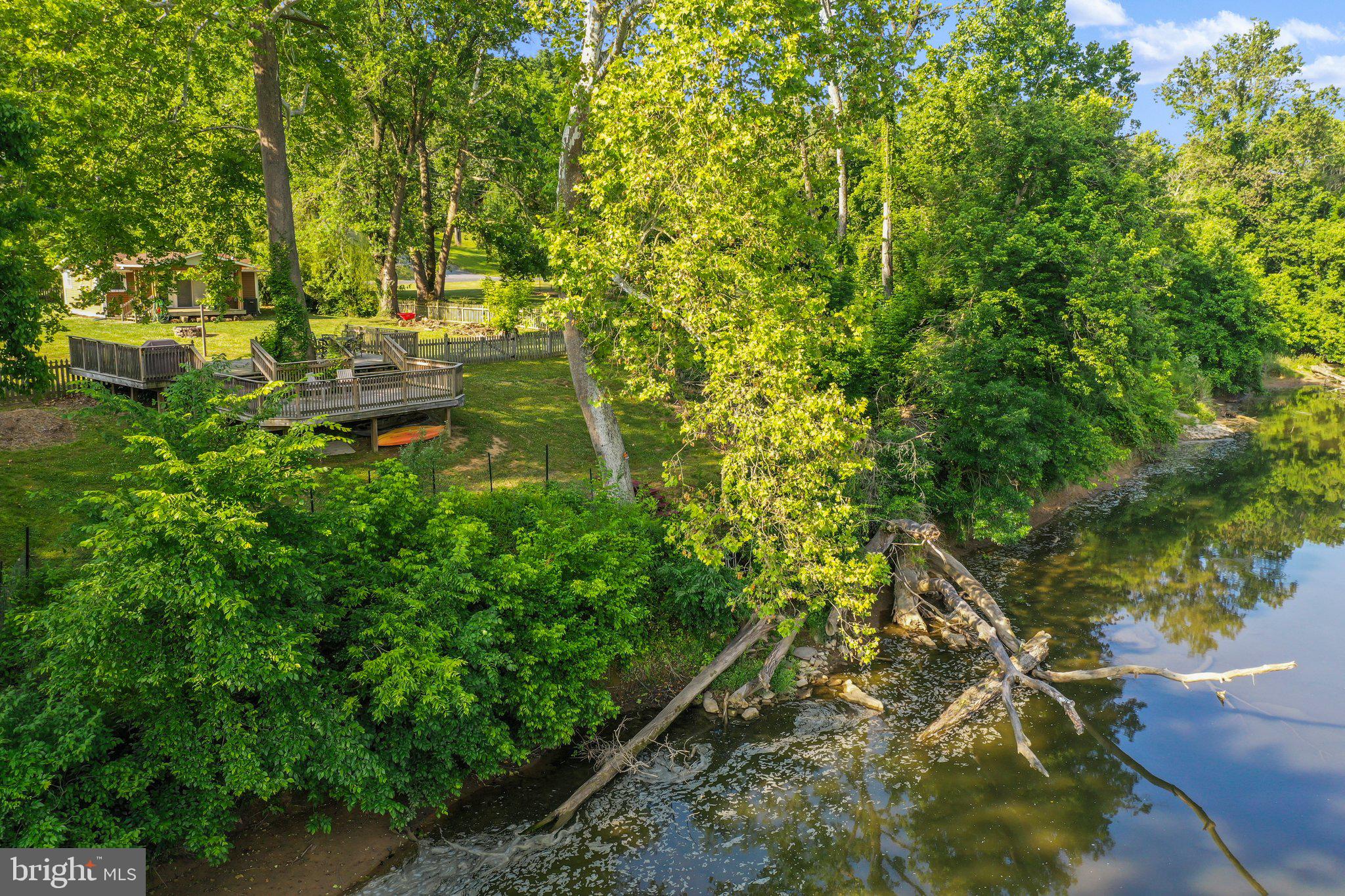 SHEN SHORES - Residential