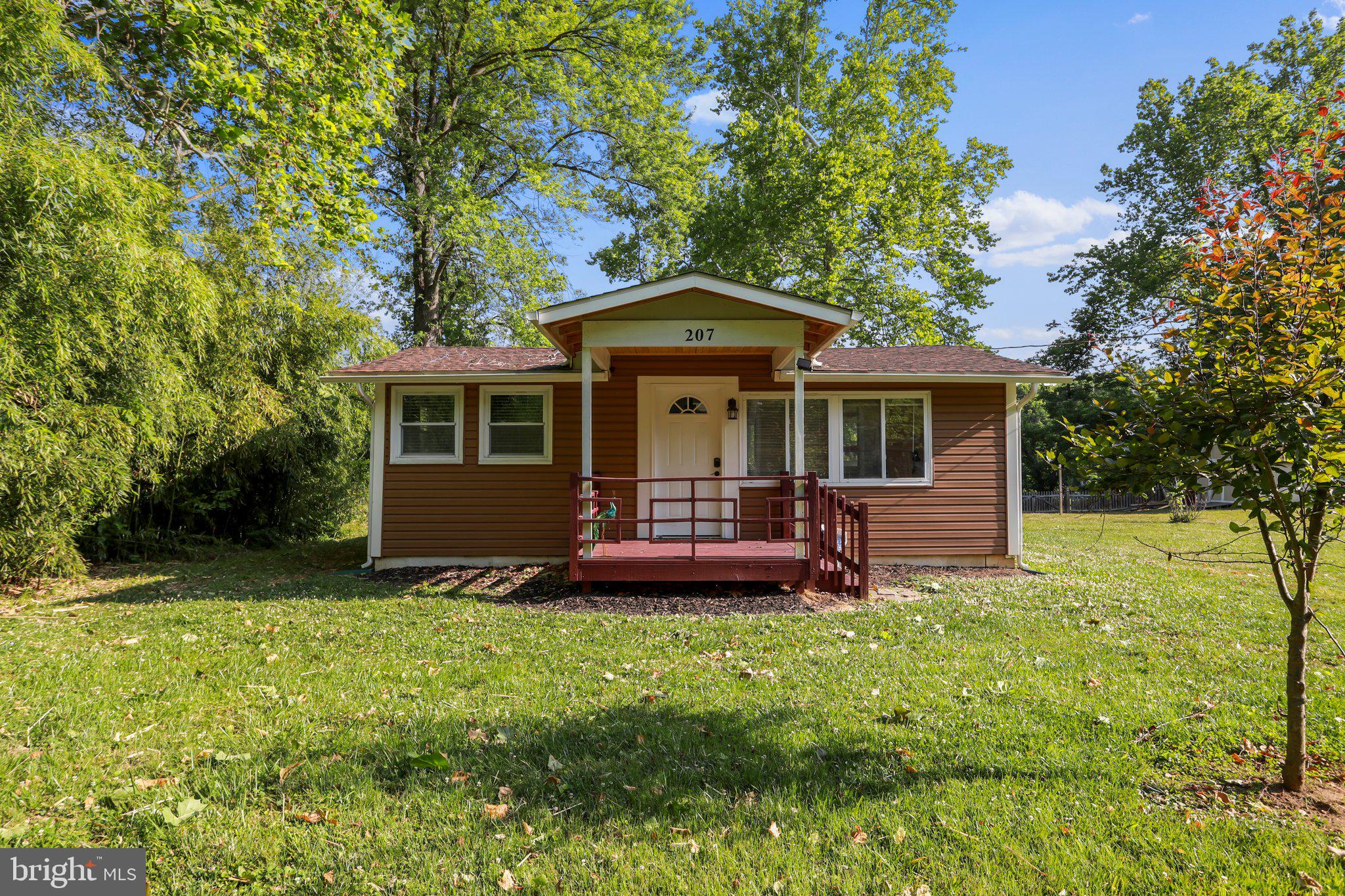 SHEN SHORES - Residential