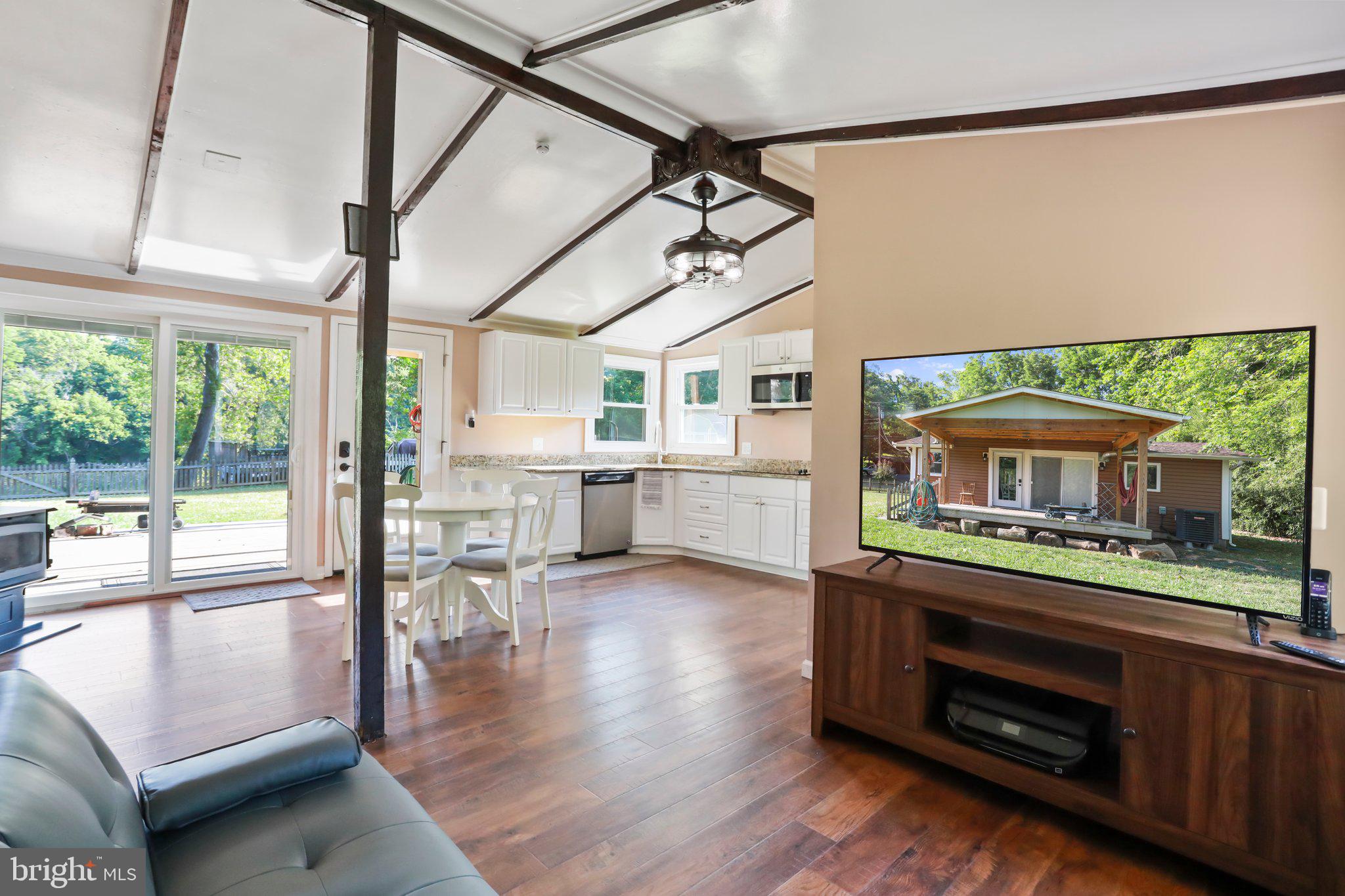 SHEN SHORES - Residential