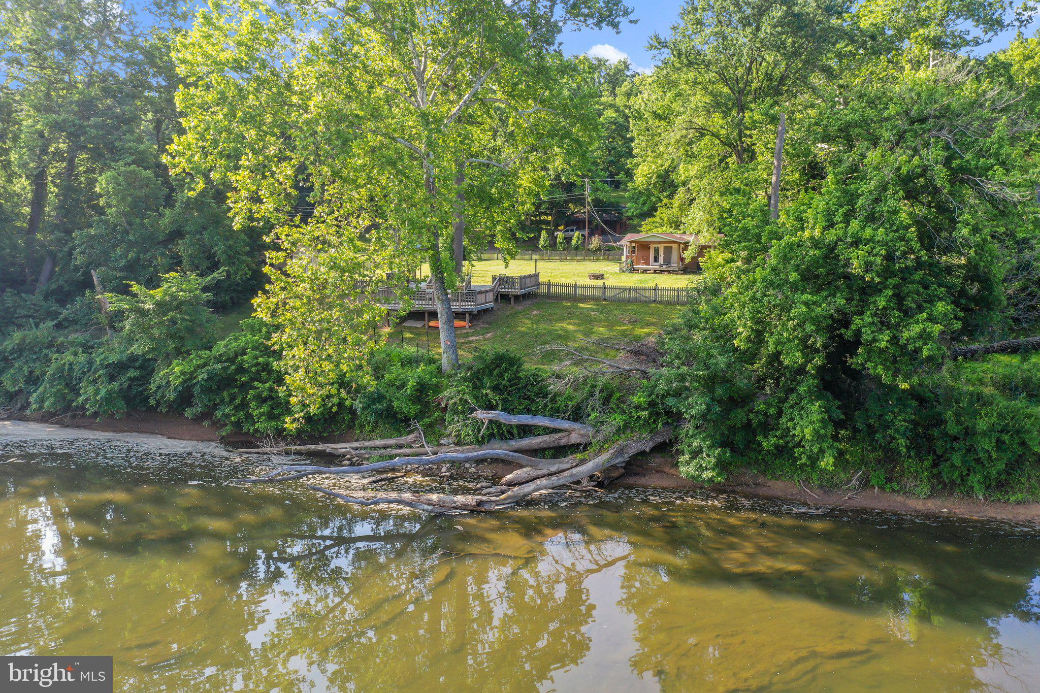 SHEN SHORES - Residential