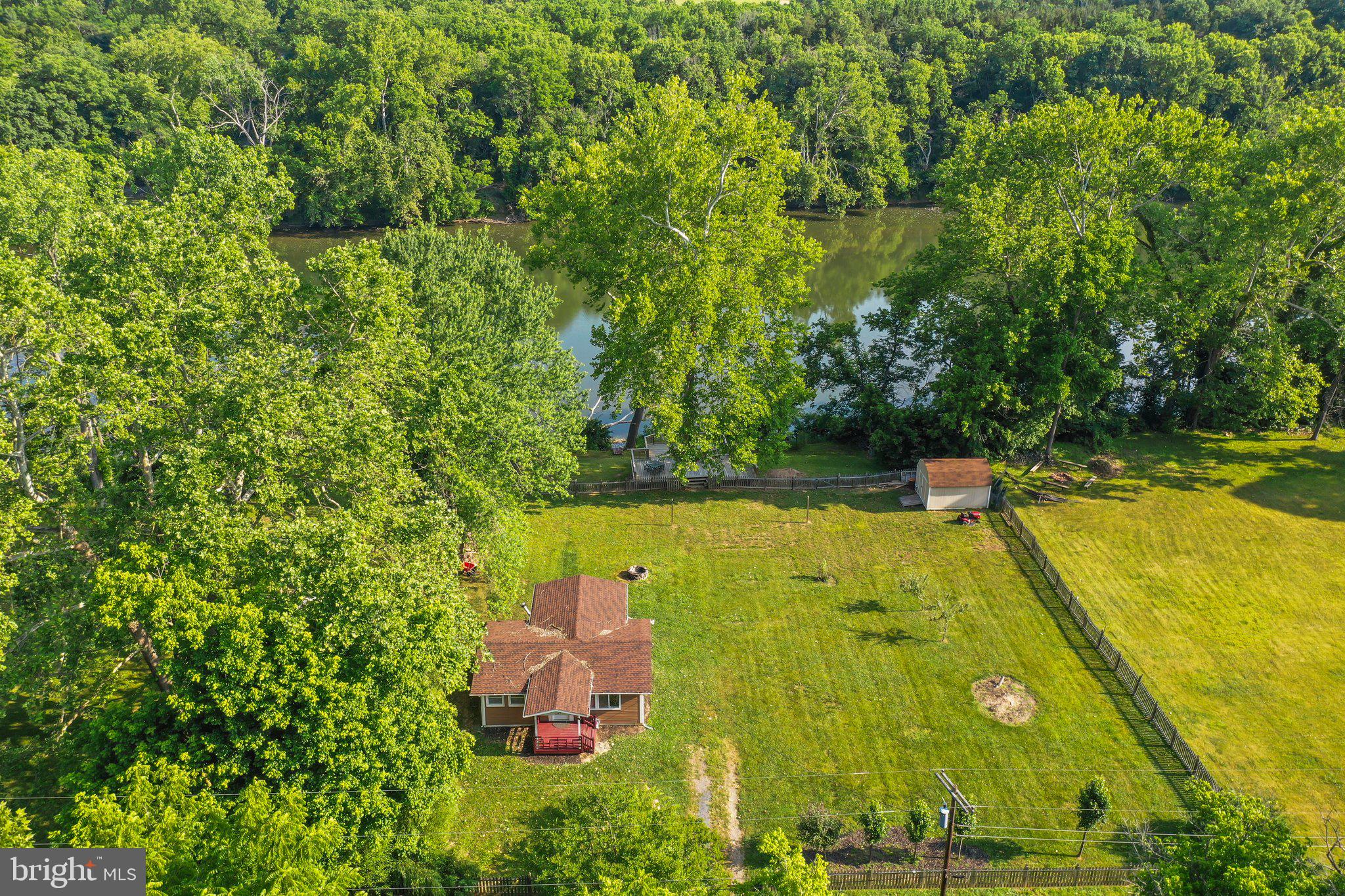 SHEN SHORES - Residential