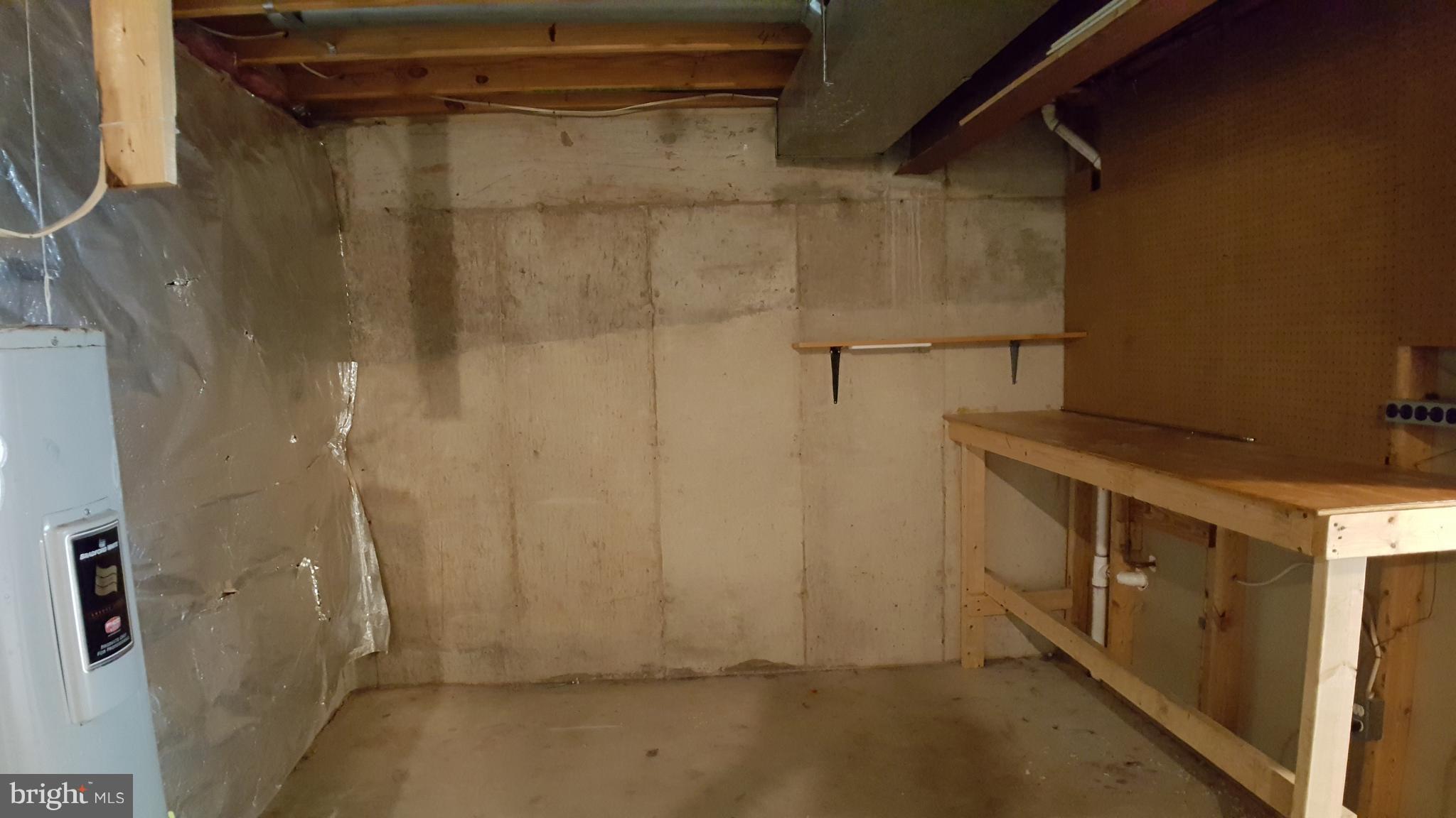 FOXFIELD - Residential Lease