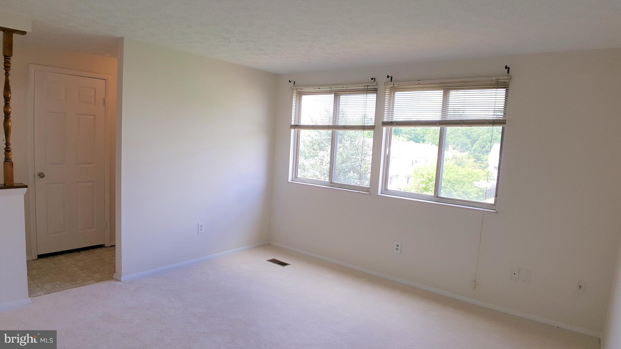 FOXFIELD - Residential Lease