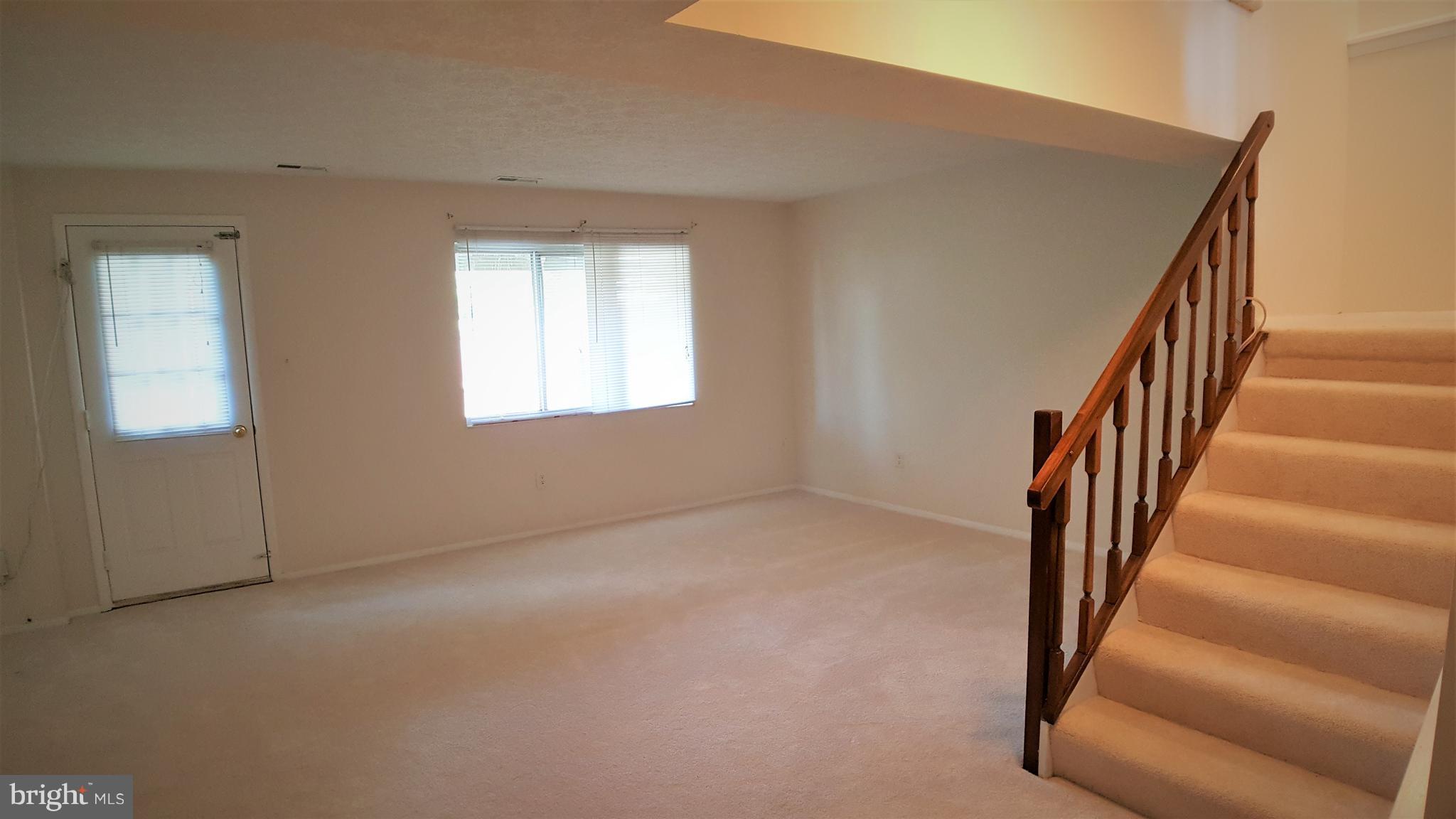 FOXFIELD - Residential Lease